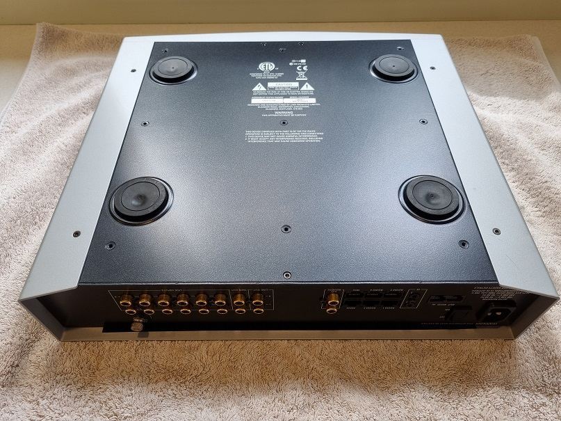 FS: Linn Majik Kontrol Pre-Amplifier - Stereo, Home Cinema