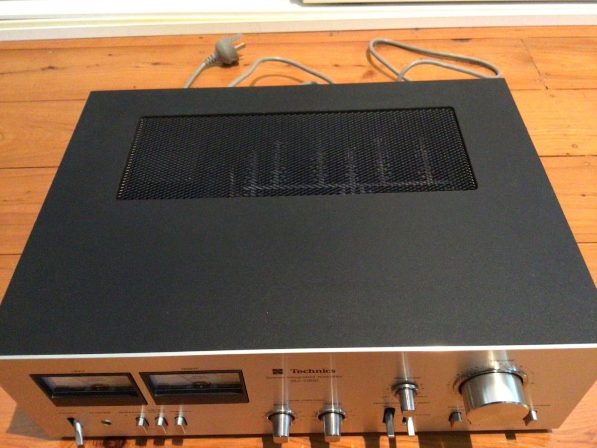 FS: Technics SU-7300 Stereo Integrated Amplifier (Made in Japan