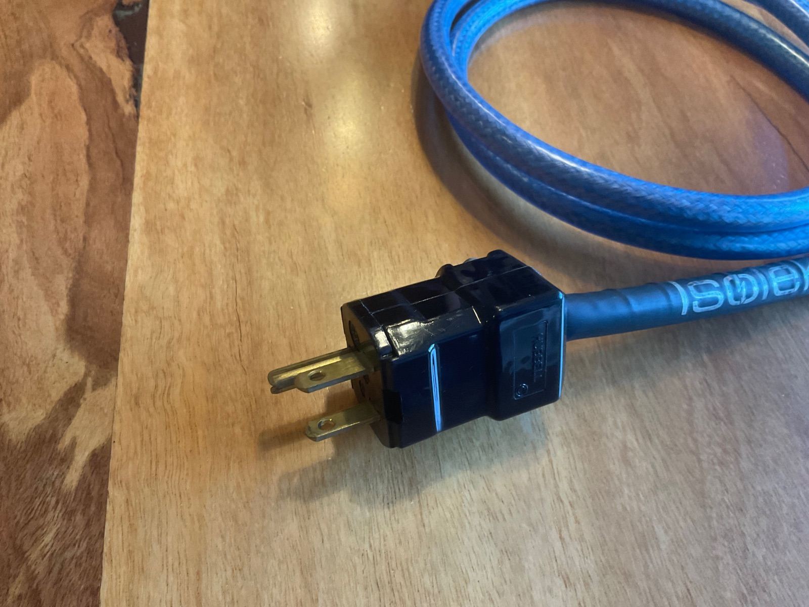 FS Isotek Elite GII Power Cable (US plug to IEC C15) 1.5 m ﻿ HiFi