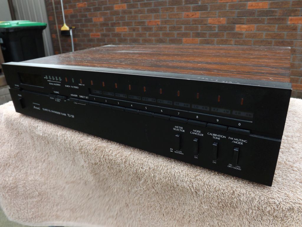 Vintage Sansui TU-S9 Tuner/Good Working Condition Vintage Sansui TU-S9 Tuner/Good Working Condition