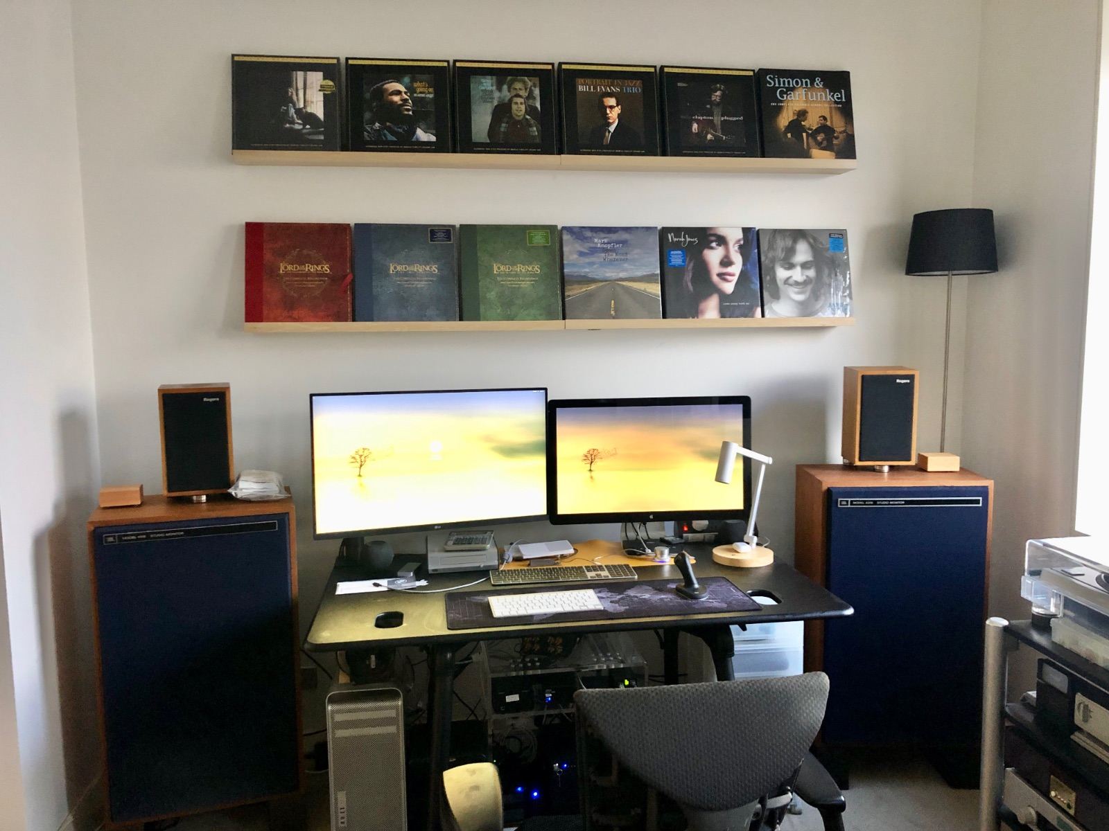 Kmart's Picture rail for LP ﻿ Great Deals, Bargains, Specials Alerts