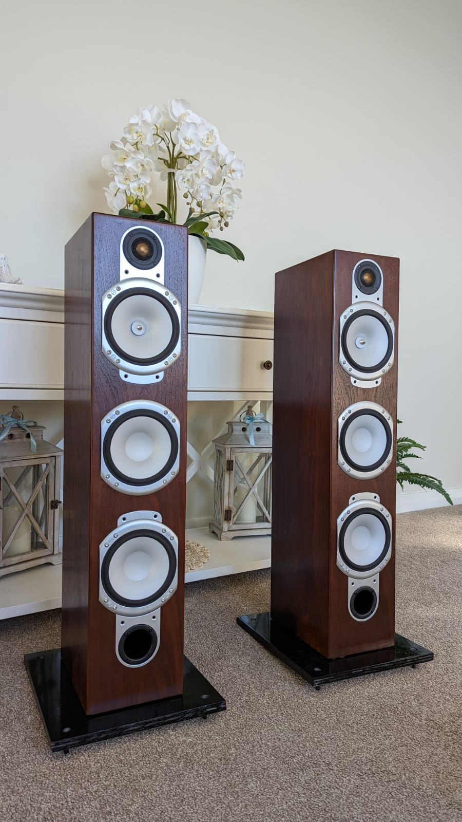 Monitor Audio Silver RS8. Floorstanding speakers. ﻿ Stereo, Home