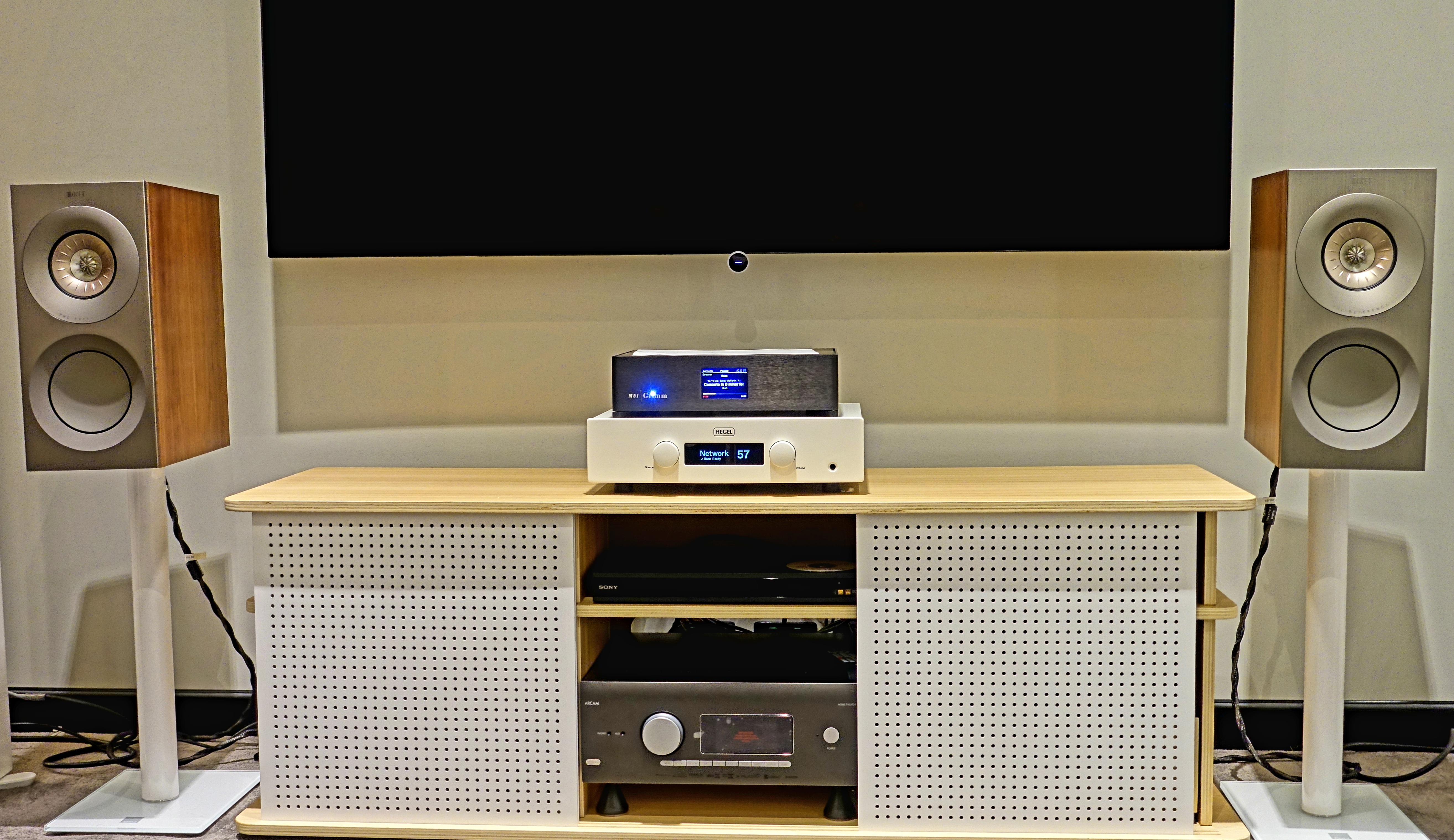 Douglas HiFi - a visit to Advance Audio & Audio Connection - Douglas ...