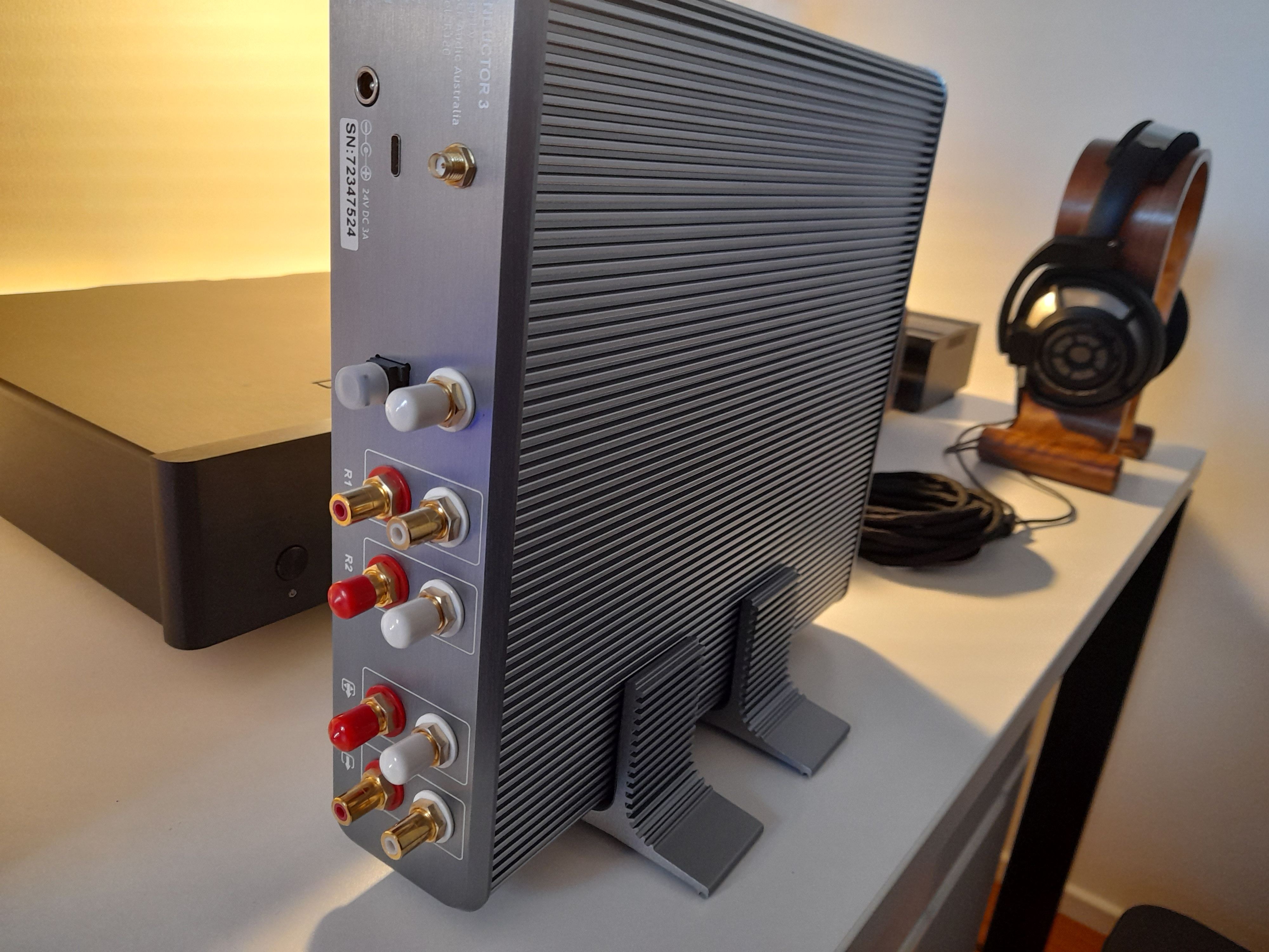 Burson Audio Cool Stand (Large Size) ﻿ Stereo, Home Cinema