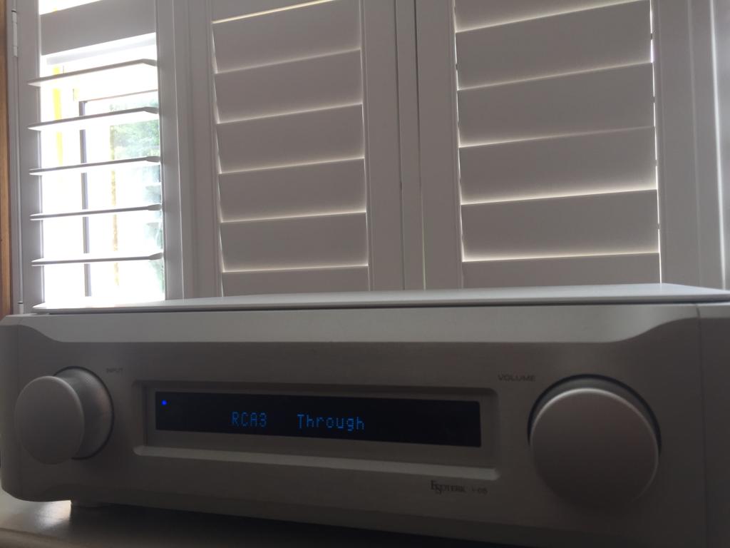 FS Esoteric I05 integrated Amplifier with Home theatre Bypass (PRICE