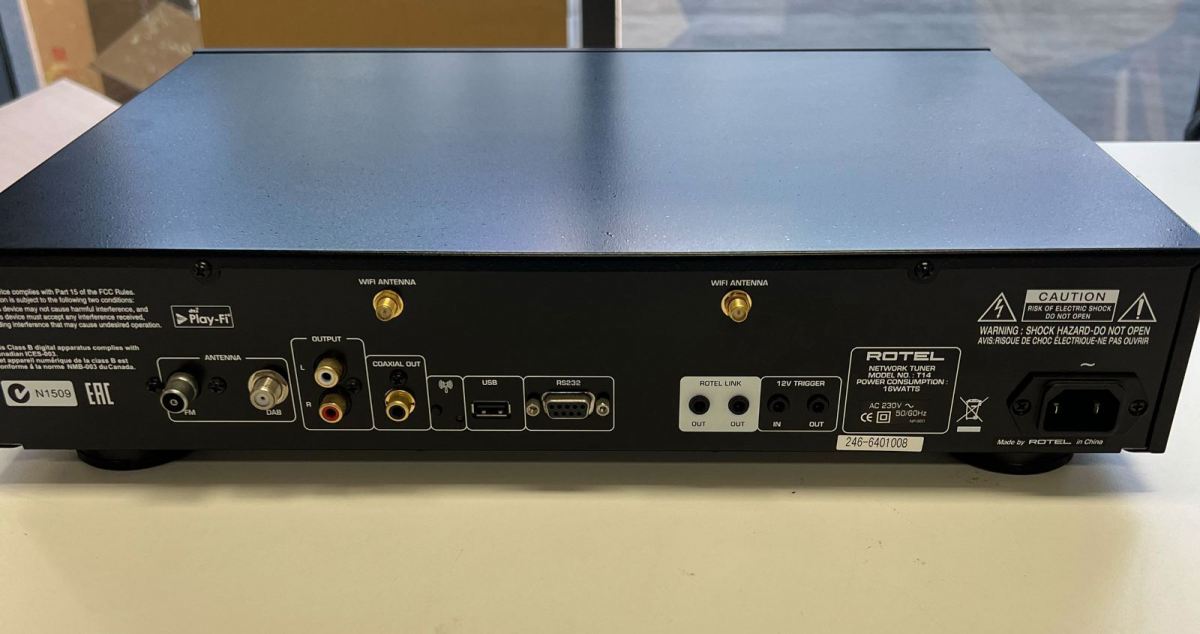 Test Rotel RT14 : lecteur réseau DTS Play-Fi et tuner FM/DAB