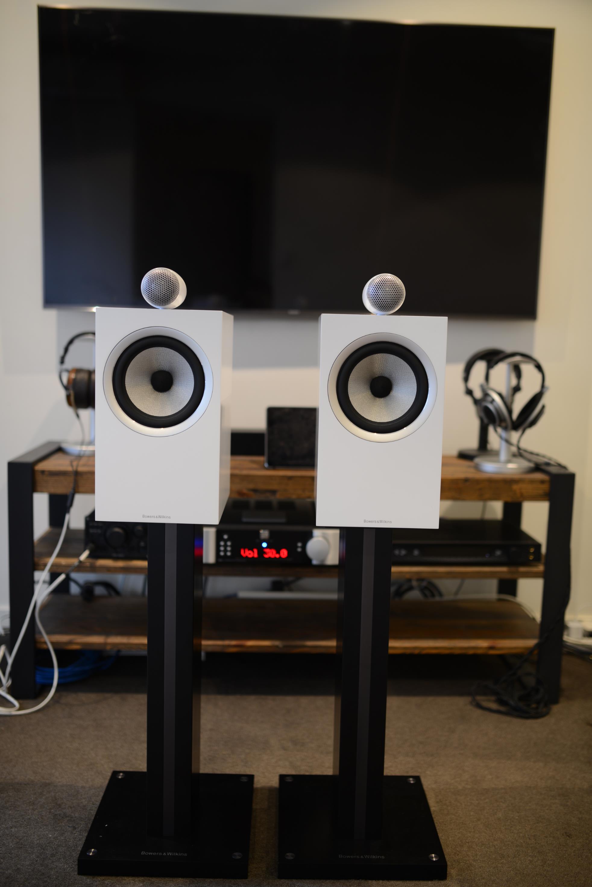 Bowers and Wilkins FS700 S2 stands ﻿ Stereo, Home Cinema, Headphones