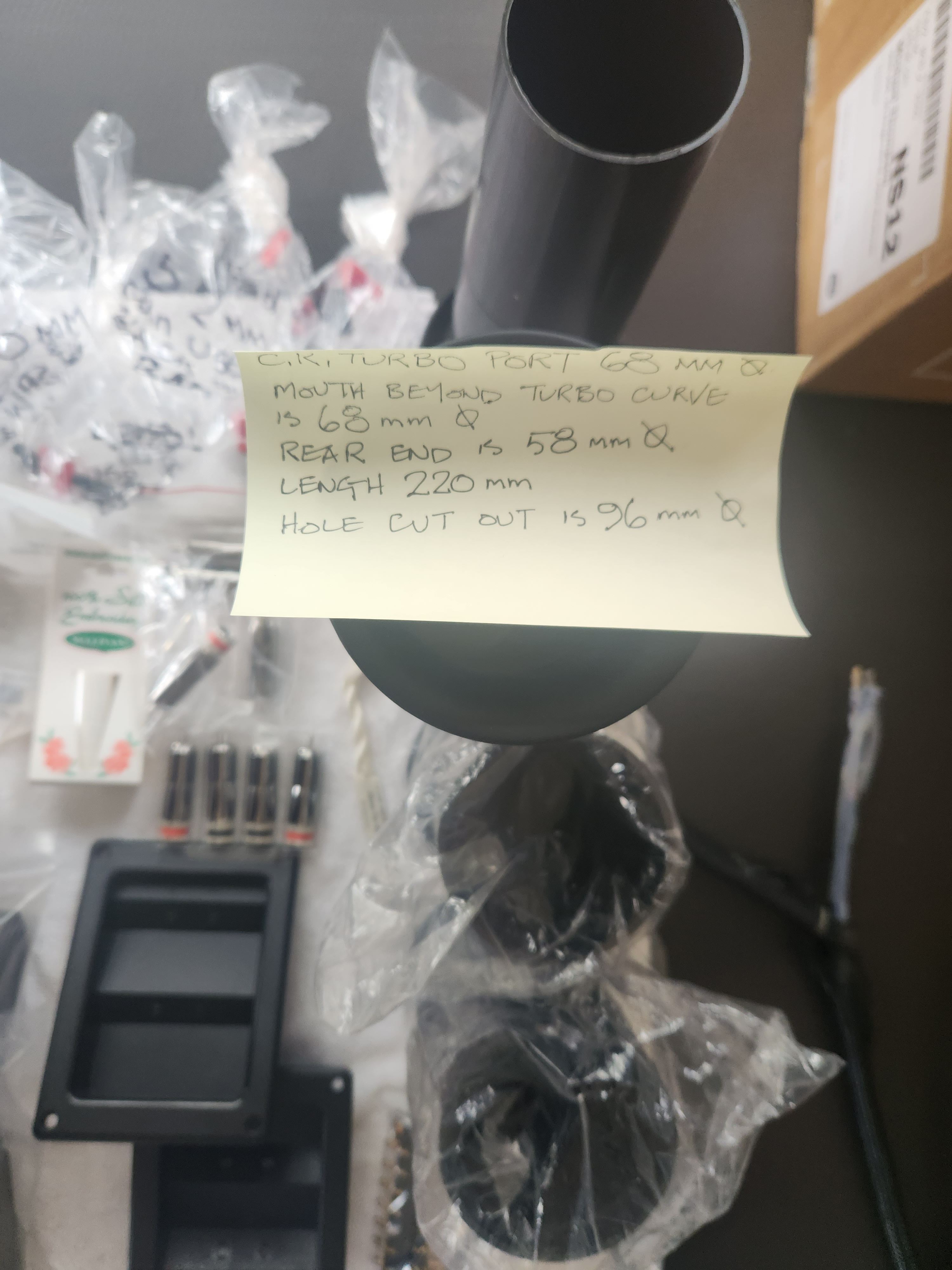 Mix of Cable and speaker DIY parts ﻿ HiFi and Cinema Cables & Accessories