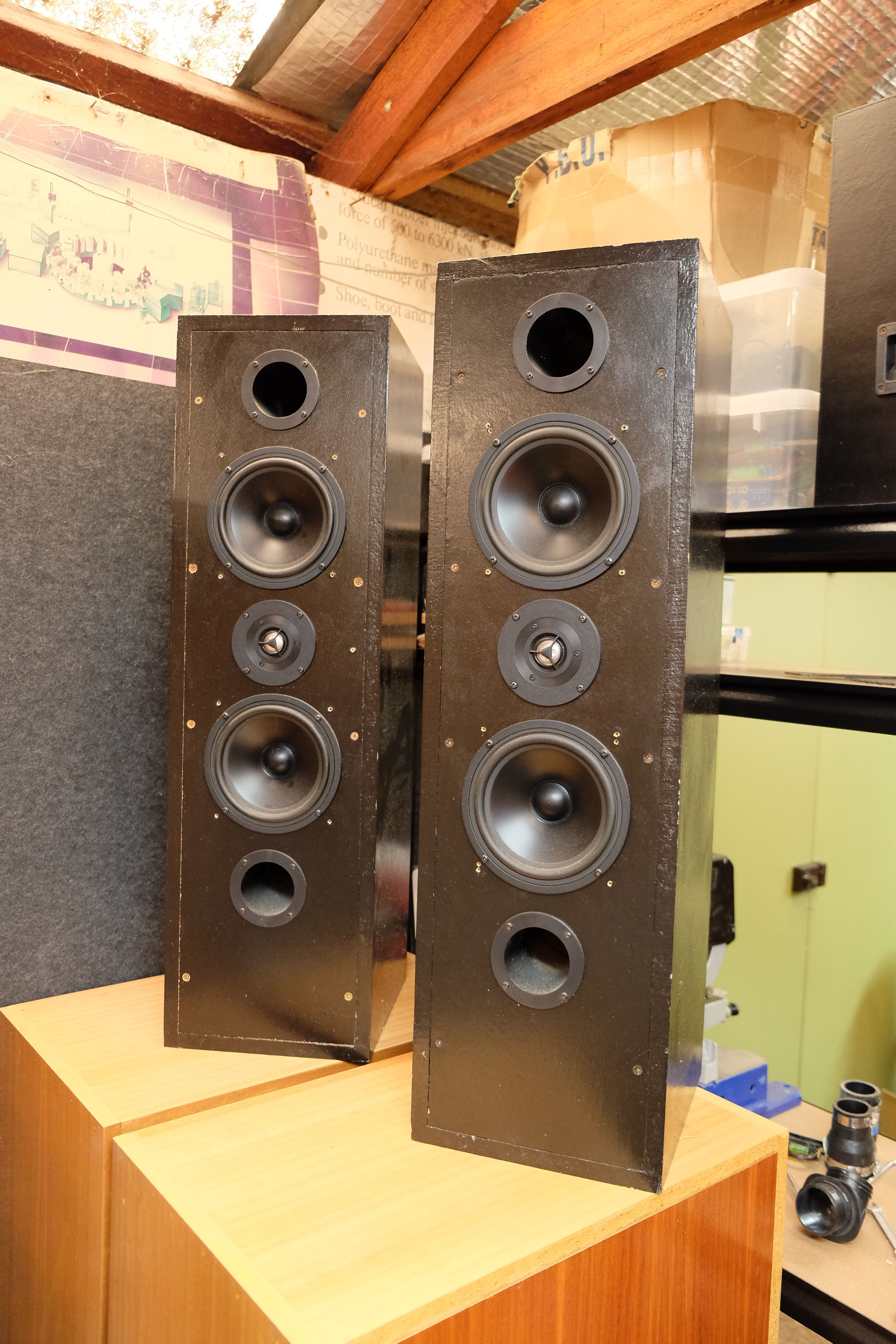 (already gone) MEL jaycar JV60 kit in DIY boxes ﻿ Pay it Forward