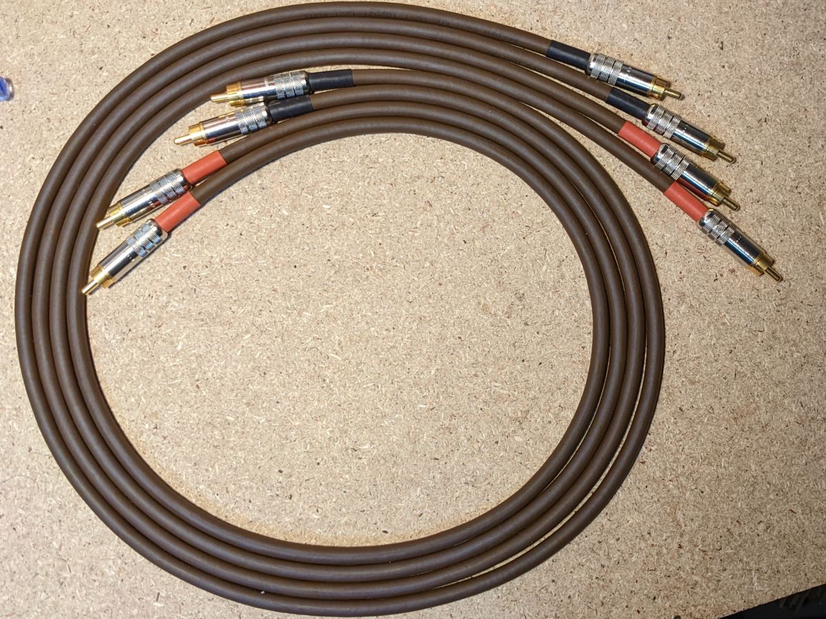 Belden 8402 vintage cable interconnects 1m - Hi-Fi and Cinema Cables ...