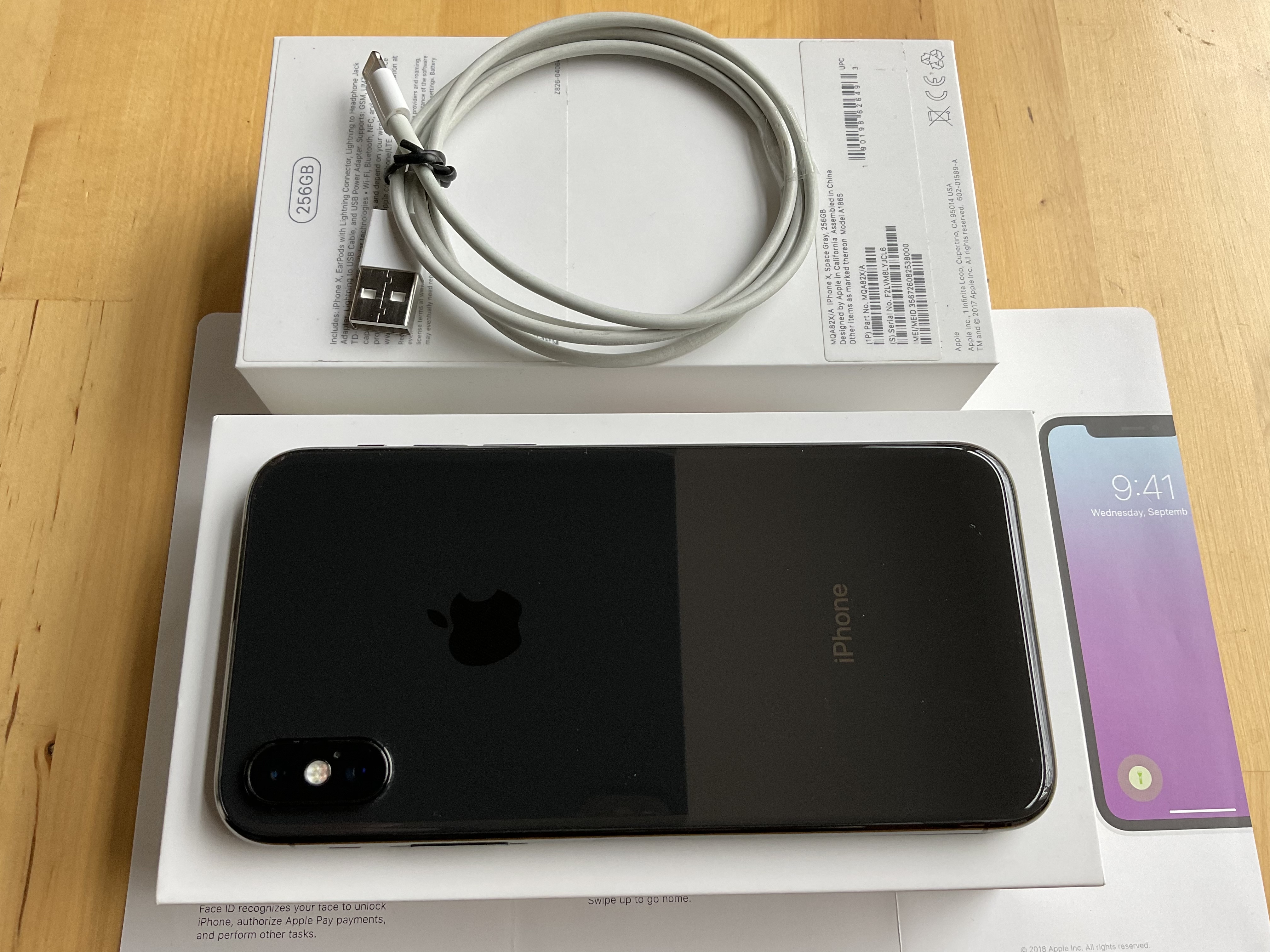 iPhoneブラック/グレーココ様DR Apple iPhone X. 256GB Black. - Classifieds - All Other