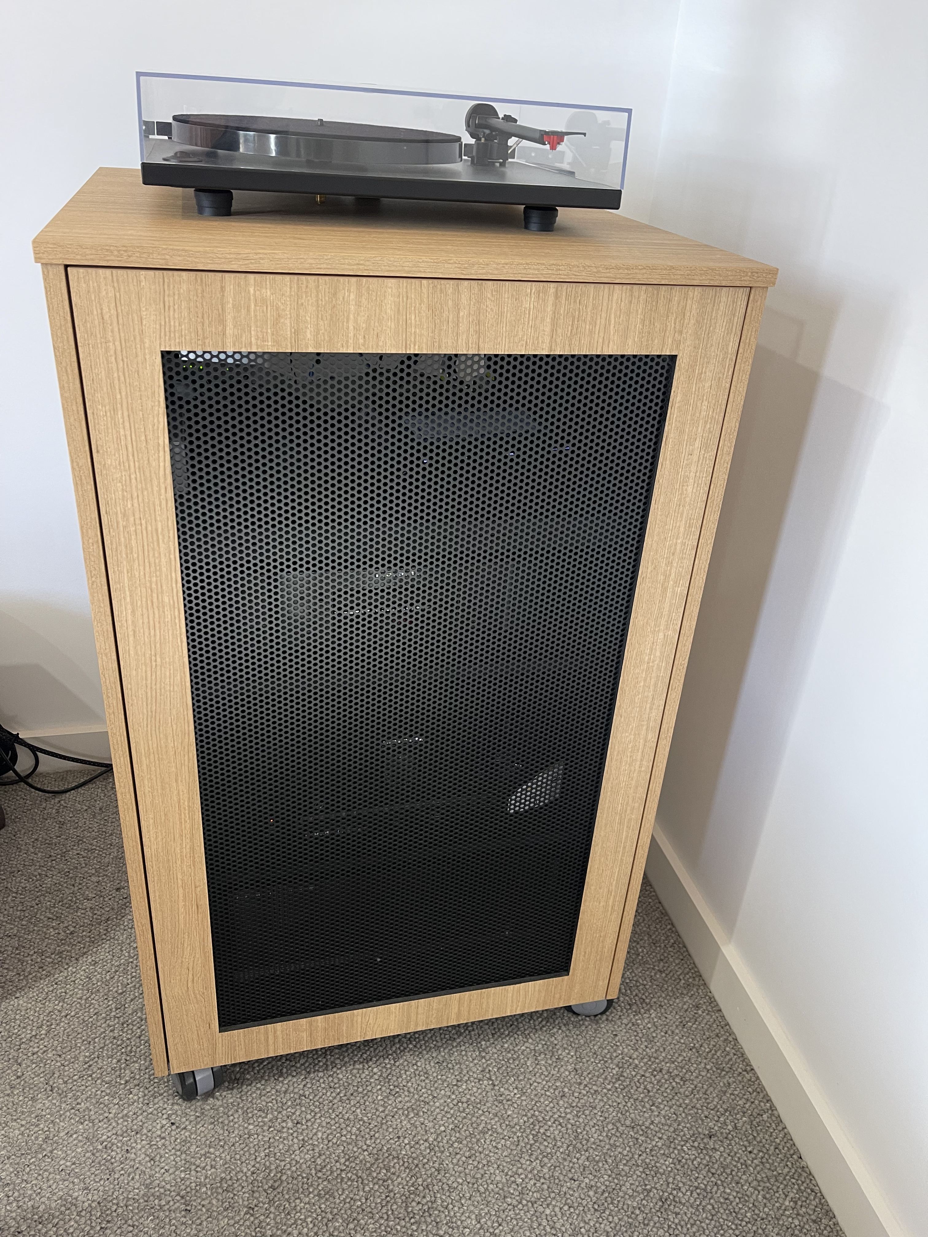 Anthem and Paradigm home theatre package ﻿ Stereo, Home Cinema