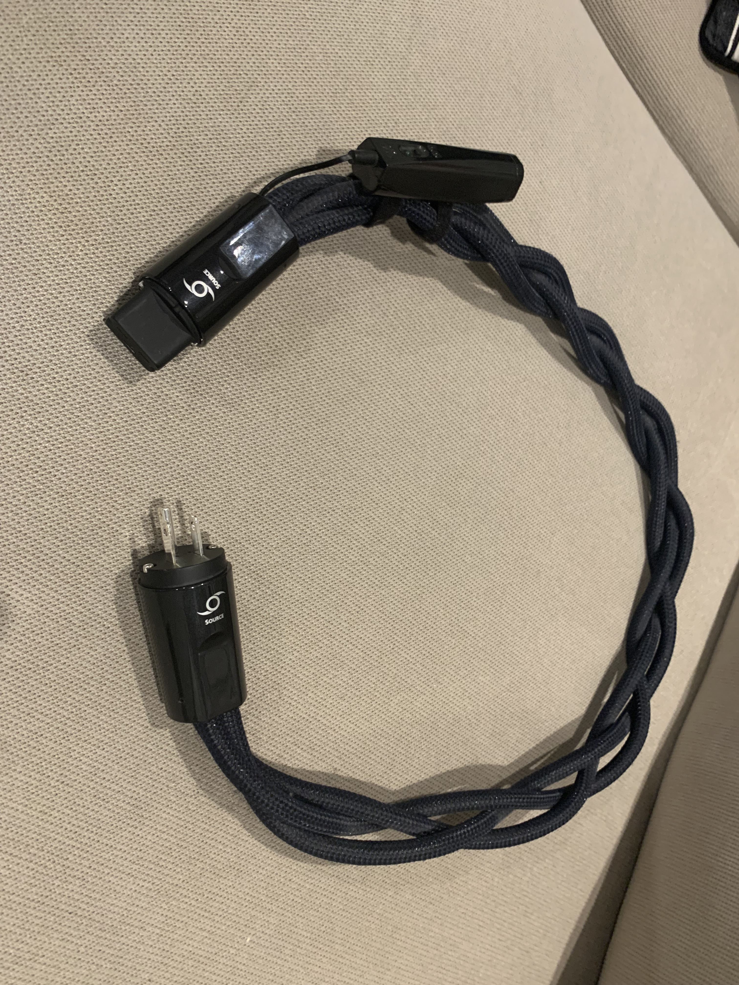 AudioQuest Hurricane Source 20AMP power cable ﻿ HiFi and Cinema