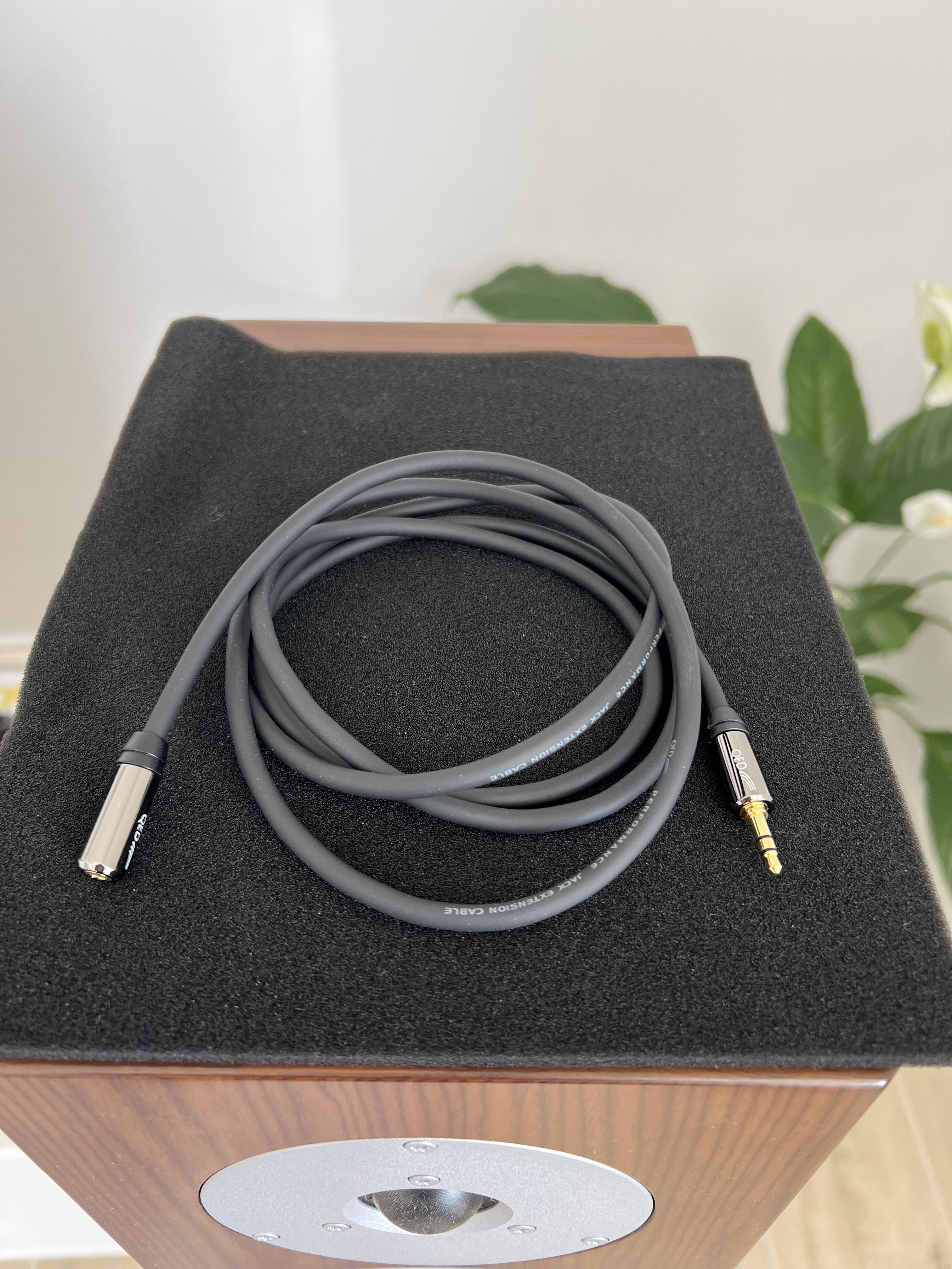 QED Performance Graphite 3.5 Mm Headphone Extension 1,5 MT HiFi and