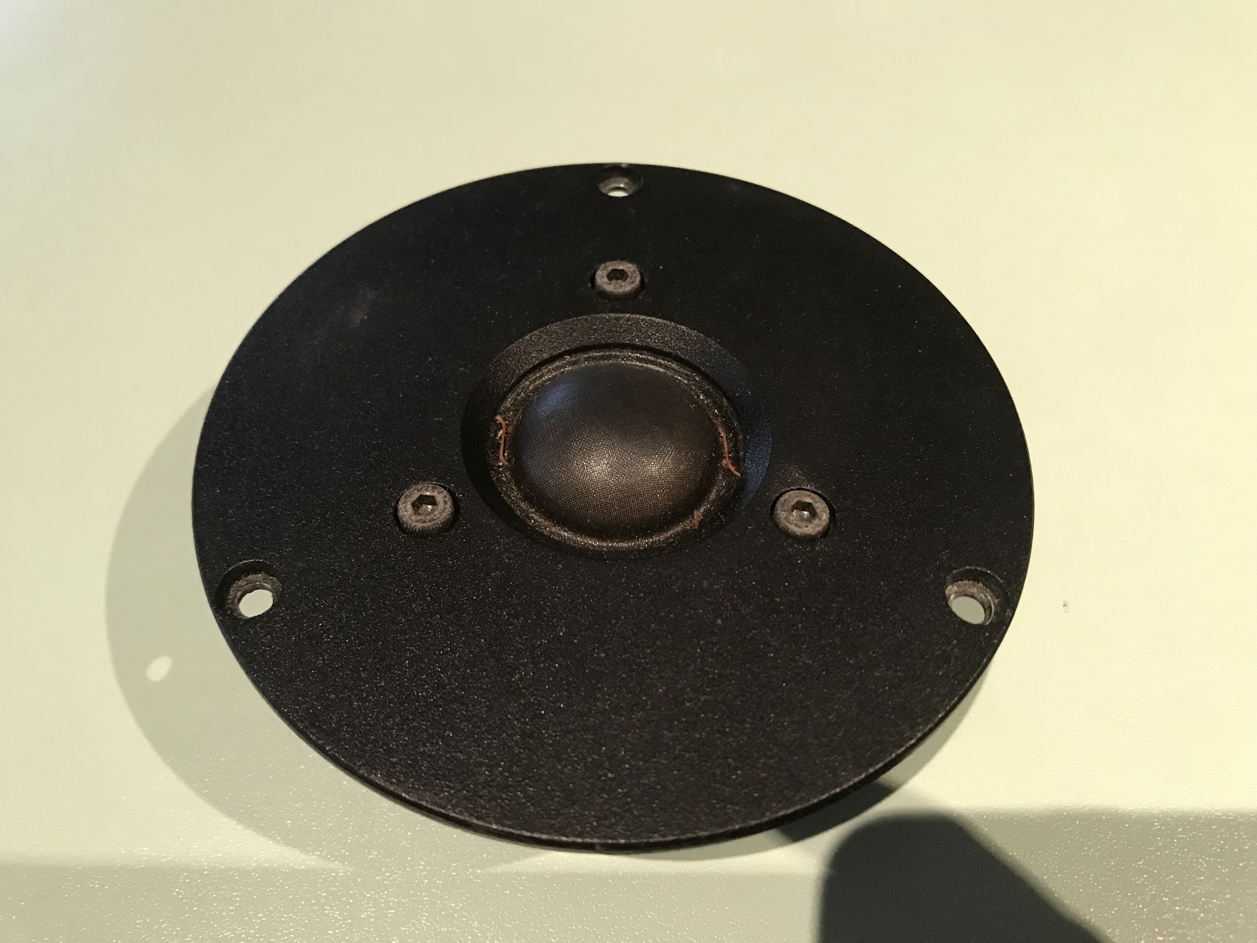 WTB: Dynaudio Esotec D-260 drivers - Wanted to Buy - StereoNET