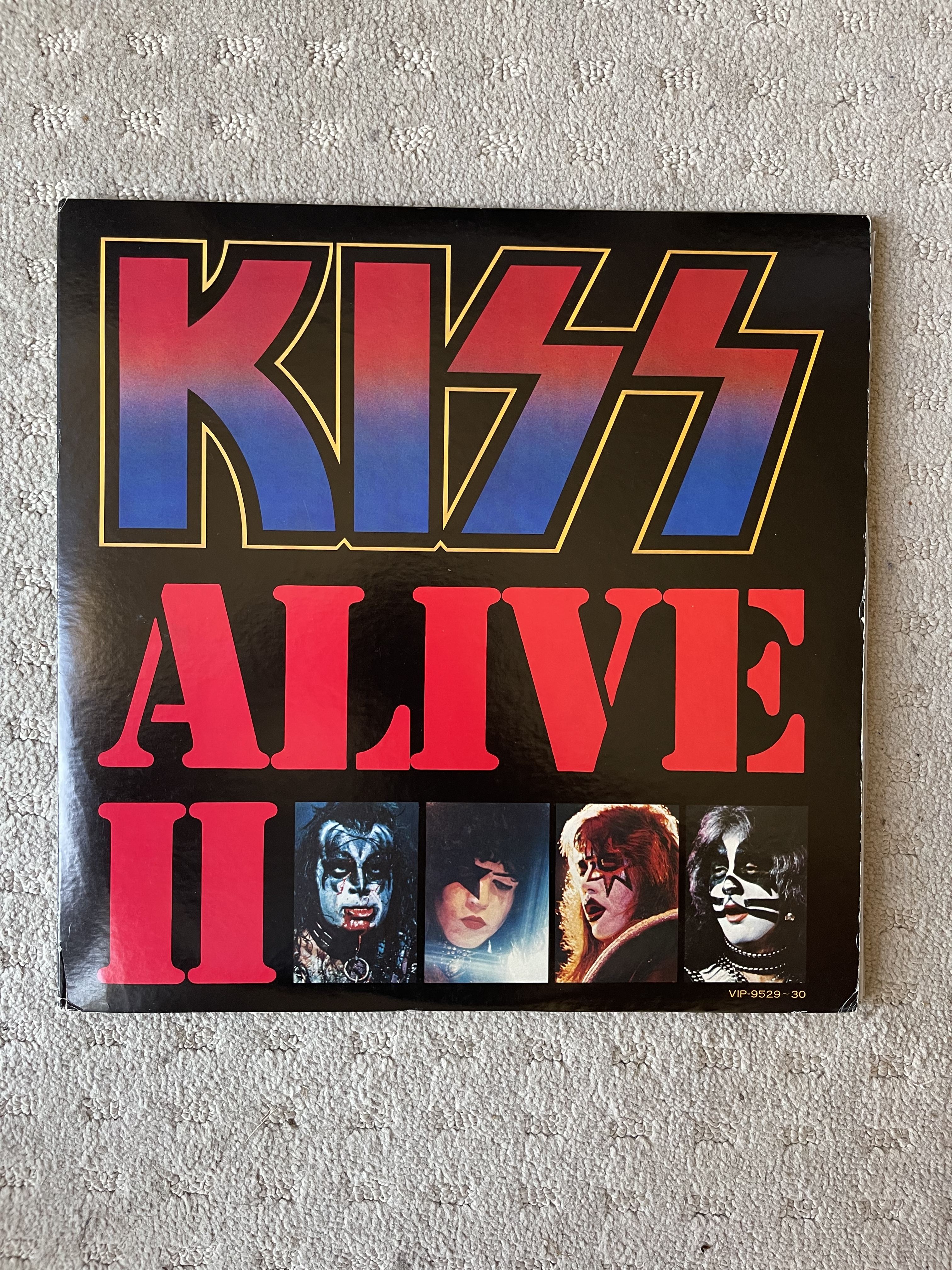SOLD ELSEWHERE: Kiss - Alive II 1977 Japanese Pressing w