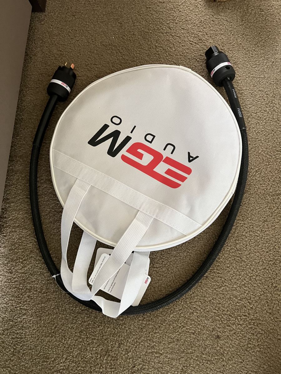 EGM black pearl 1m power cable ﻿ HiFi and Cinema Cables & Accessories