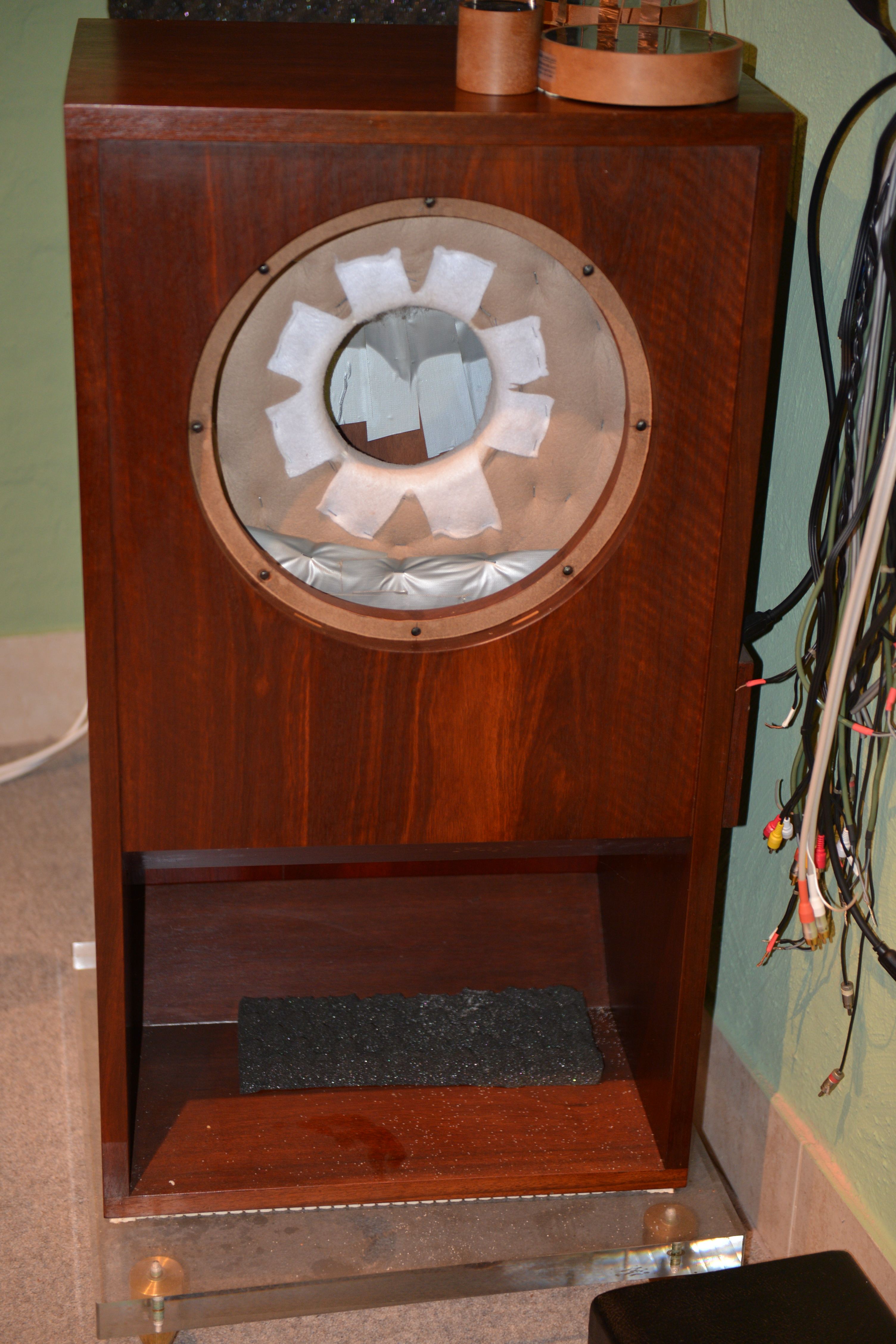 Tannoy GRF Folded Horn ﻿ HiFi and Cinema Cables & Accessories