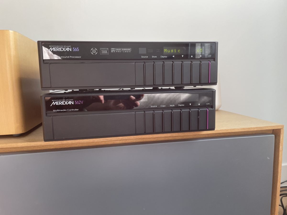 SOLD ELSEWHERE: Meridian DSP5200 & 5200HC Speakers, Processor ...