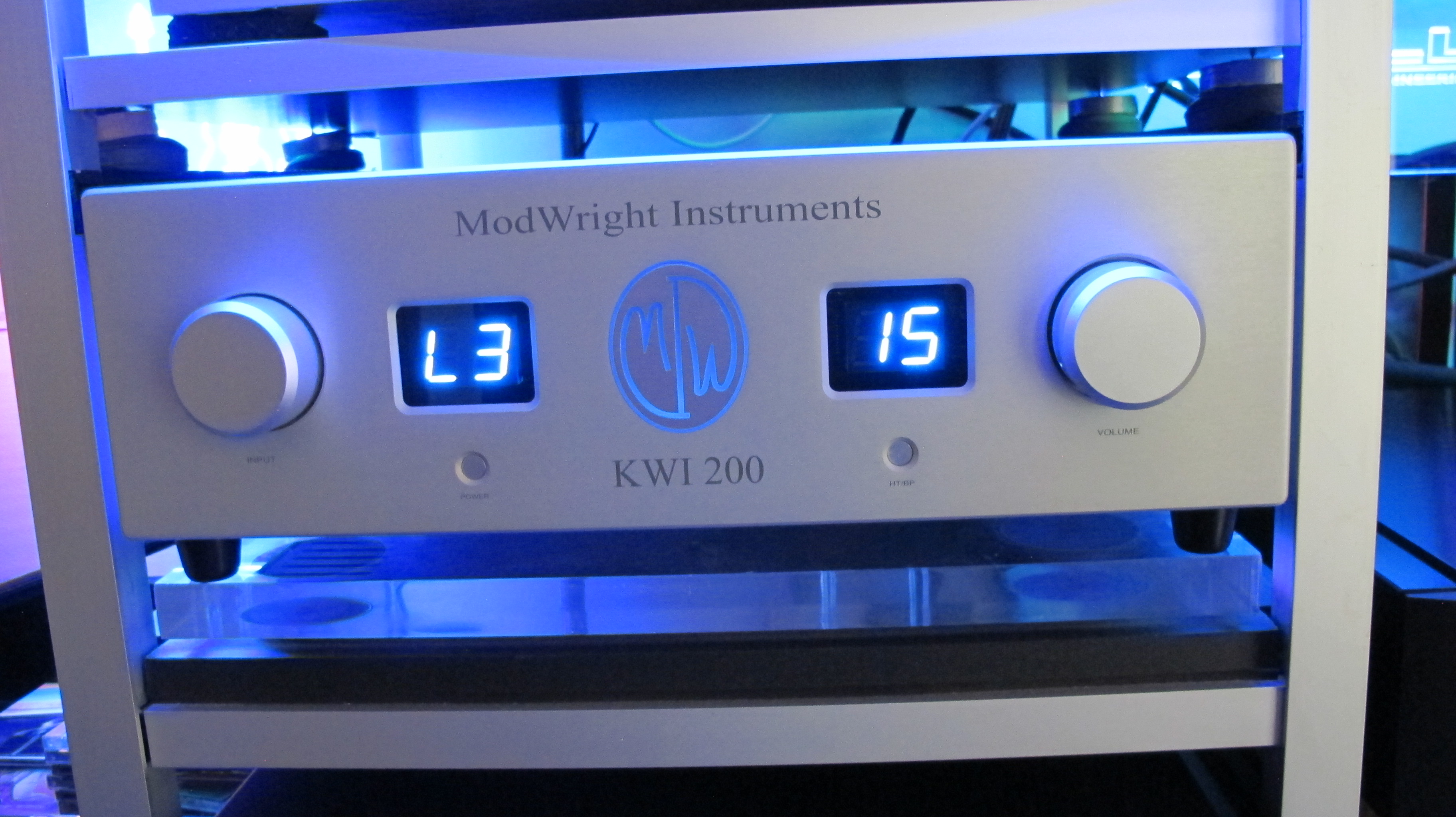 WITHDRAWN: MODWRIGHT KWI 200 INTERGRATED AMP - Stereo, Home Cinema ...