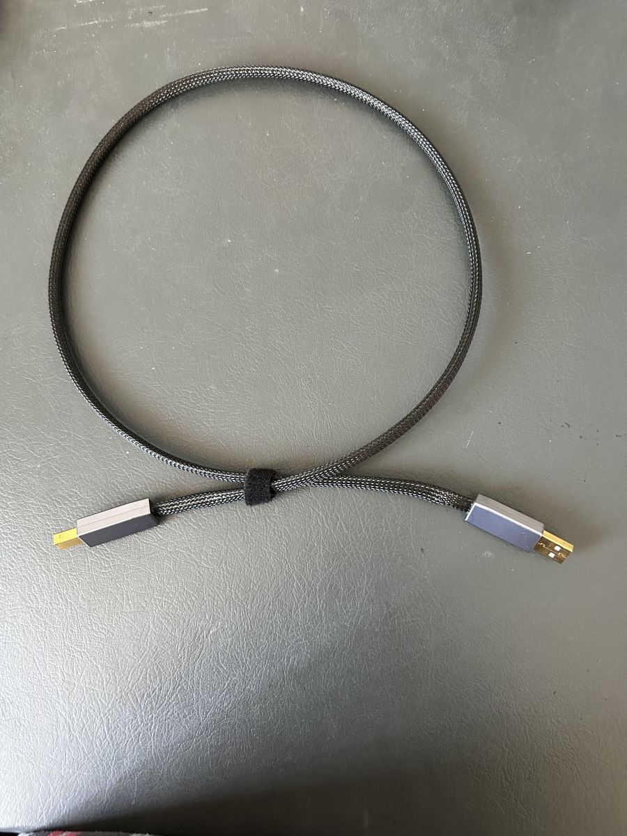 JCAT USBA to USBB High end Audio Cable 1.0 m length ﻿ HiFi and