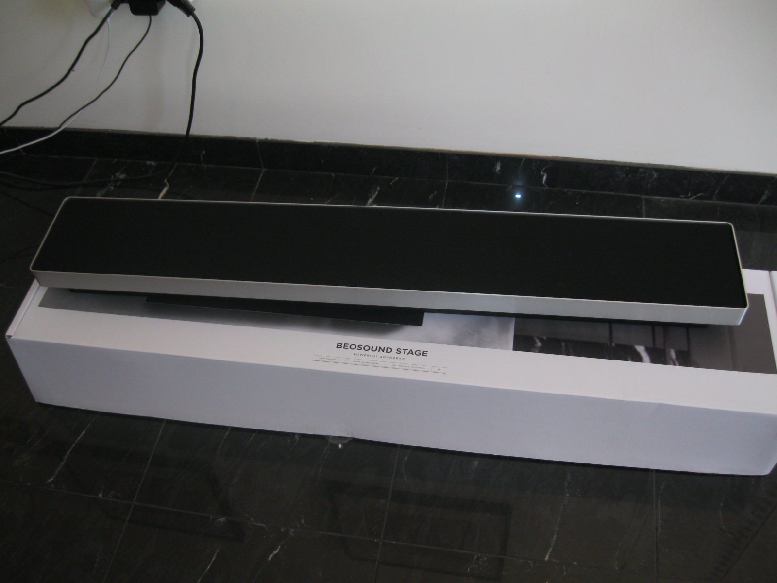 B&O Beosound Stage Soundbar - Stereo, Home Cinema