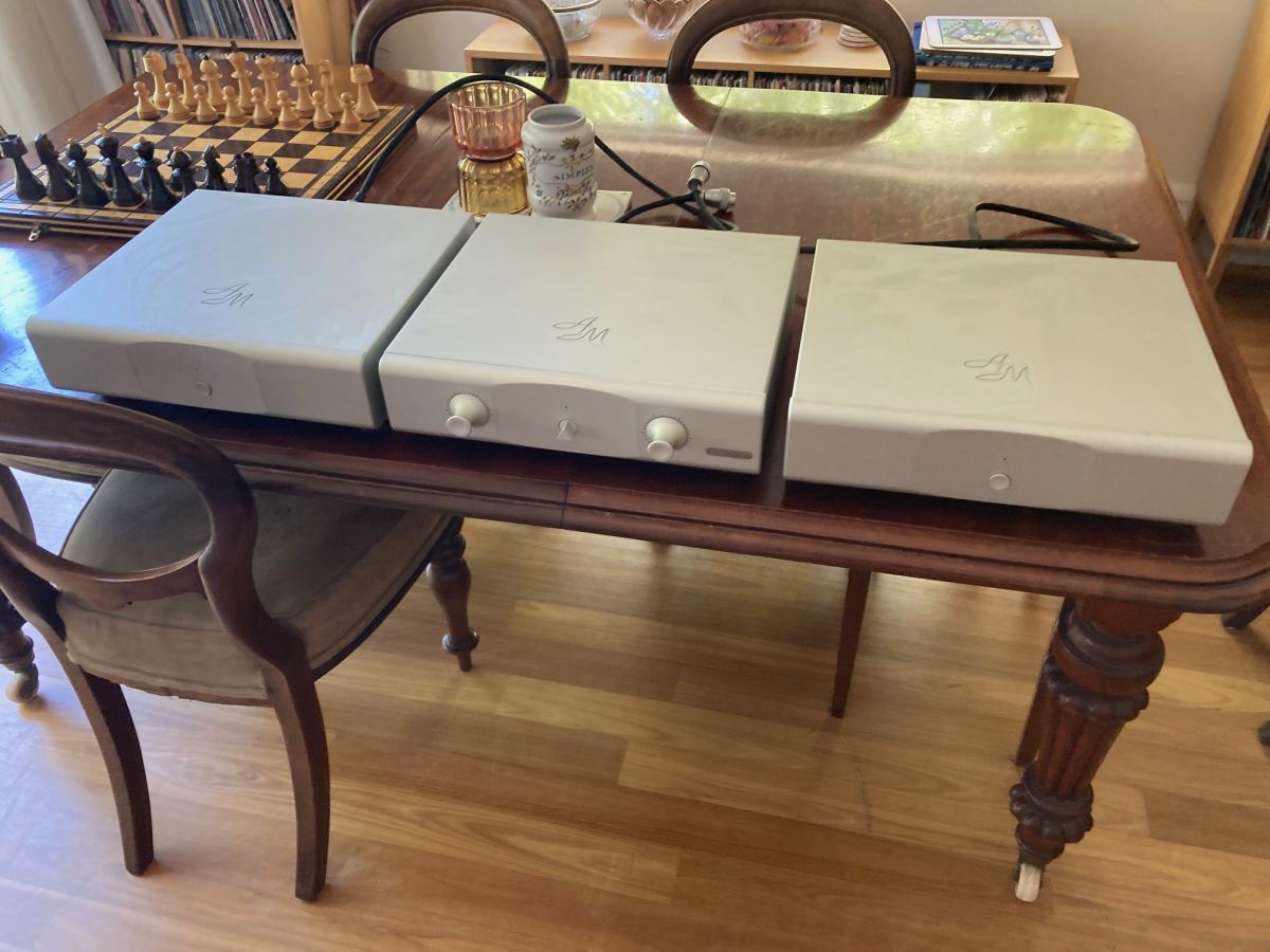 Audio Music AM RT-3 tube pre amp, rrp 19k - Stereo, Home Cinema ...