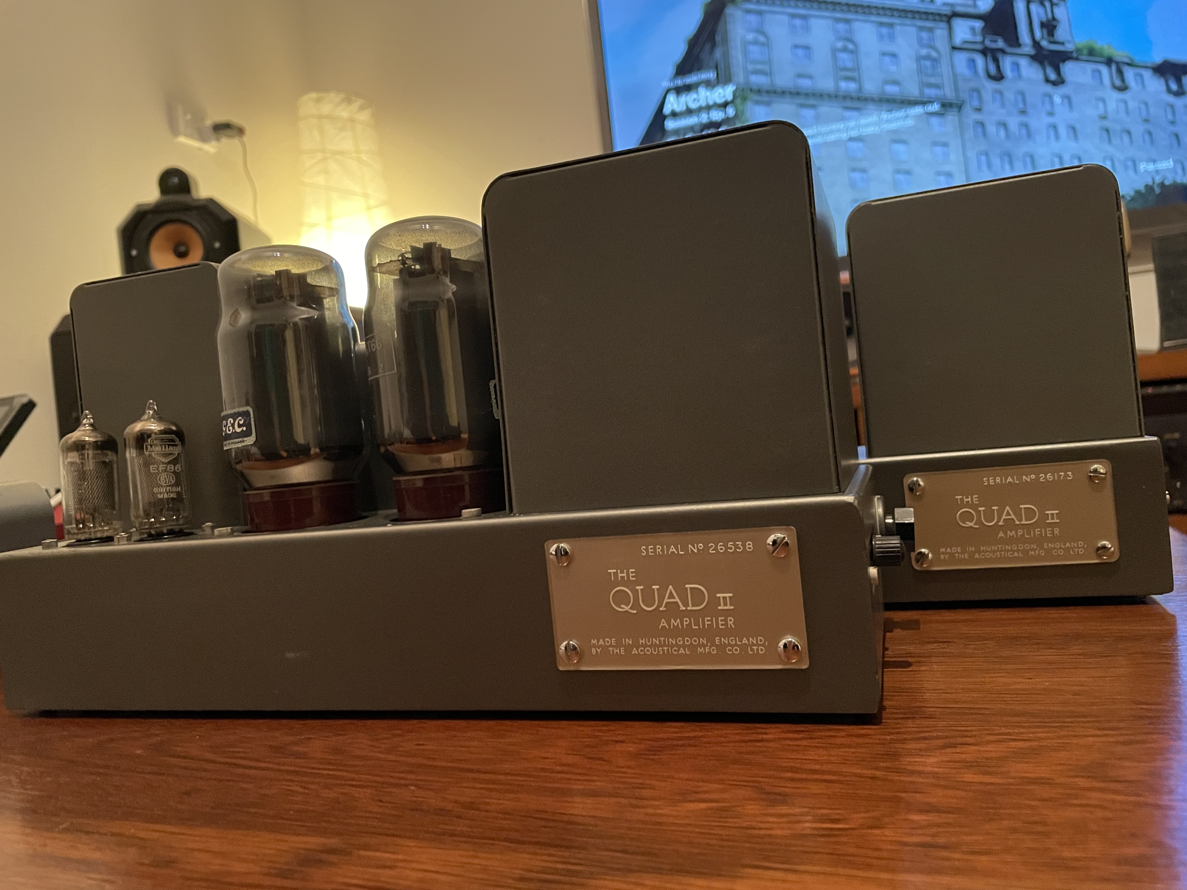 QUAD 2 VALVE AMPLIFIERS PAIR. MUSEUM QUALITY. WITH MANUALS - Stereo ...
