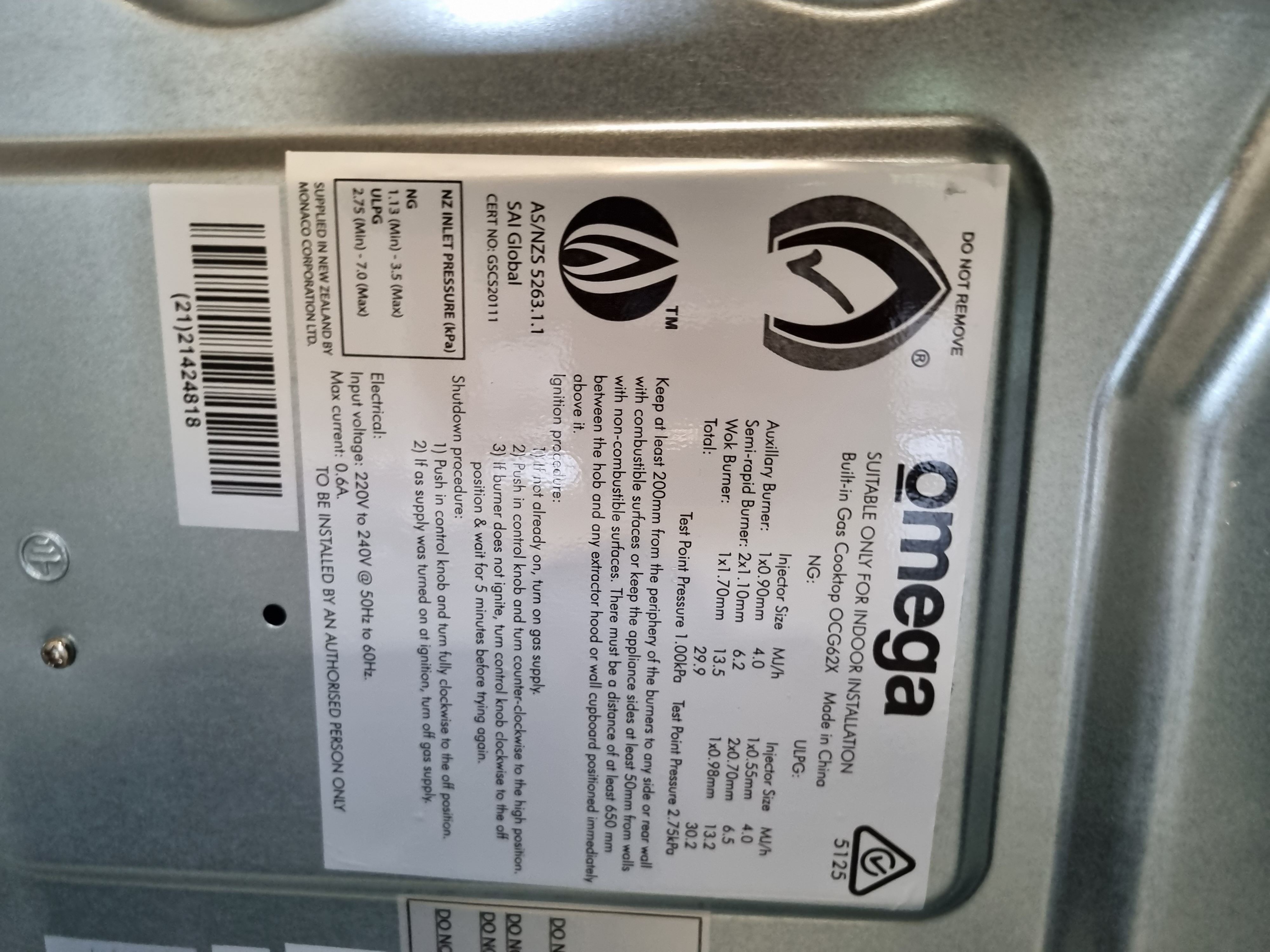 Omega Oven and Cooktop Stainless Good condition ﻿ Pay it Forward