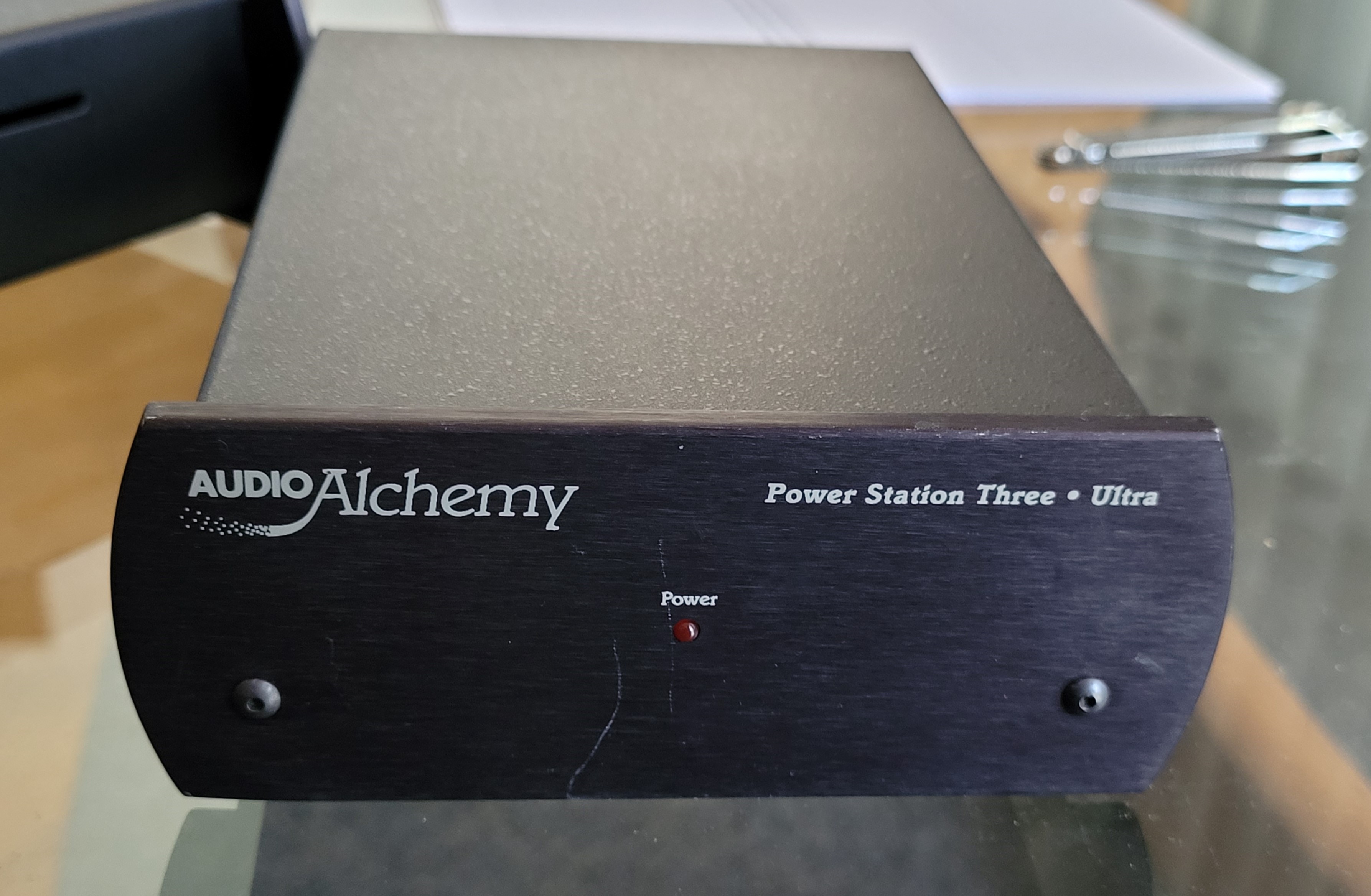 Audio Alchemy DTIPro Jitter Filter and Power Station3 Ultra ﻿ Stereo