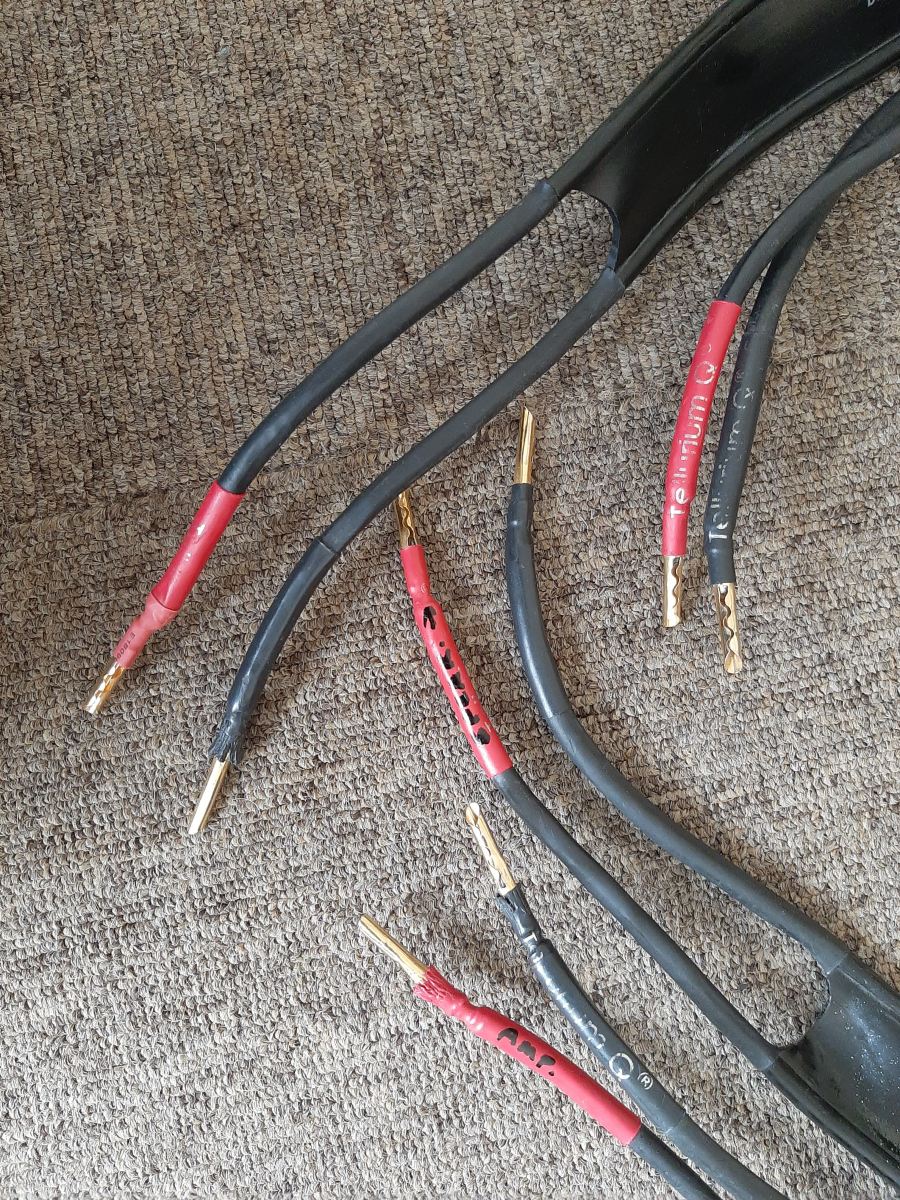 Tellurium Q Ultra Black Speaker Cable 3.5 metres ﻿ HiFi and Cinema