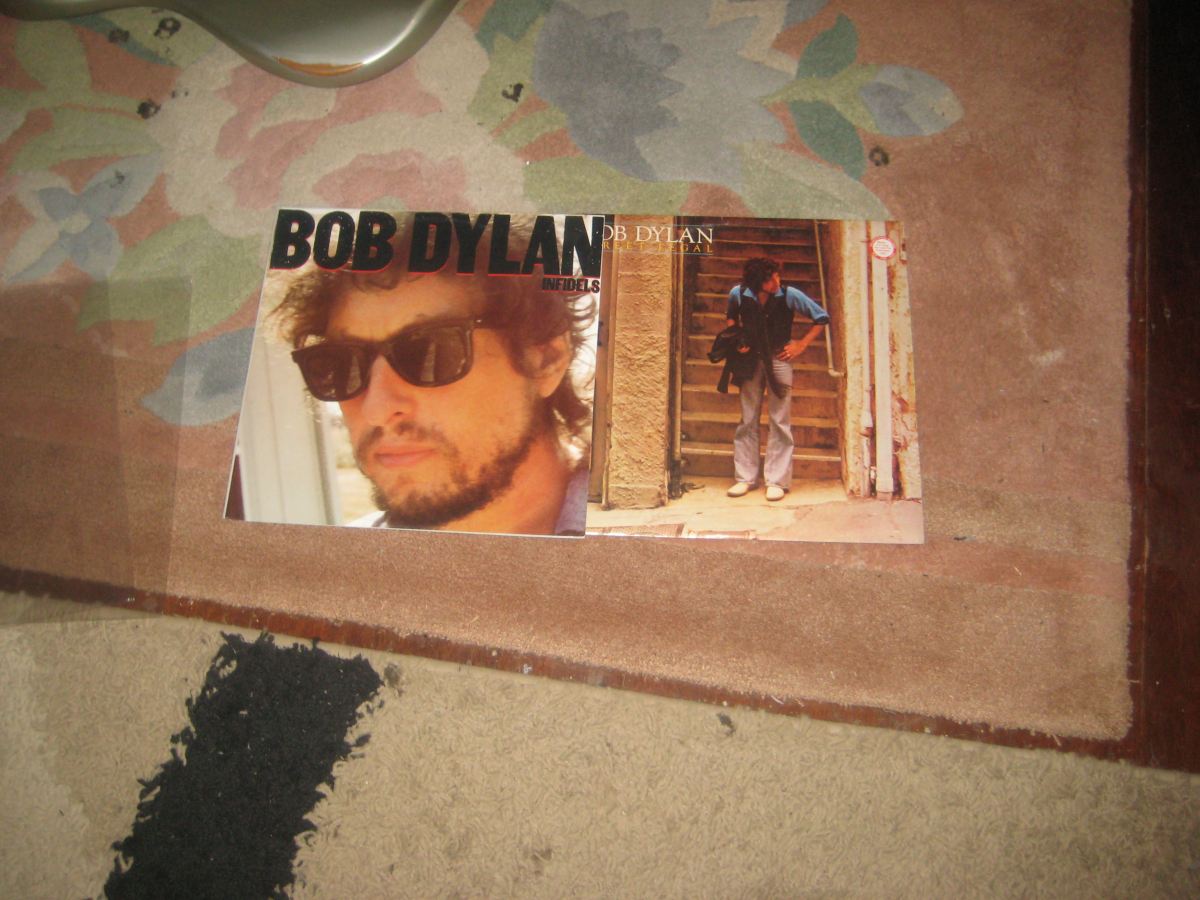 BOB DYLAN LPS ﻿ Vinyl, CD, and Bluray