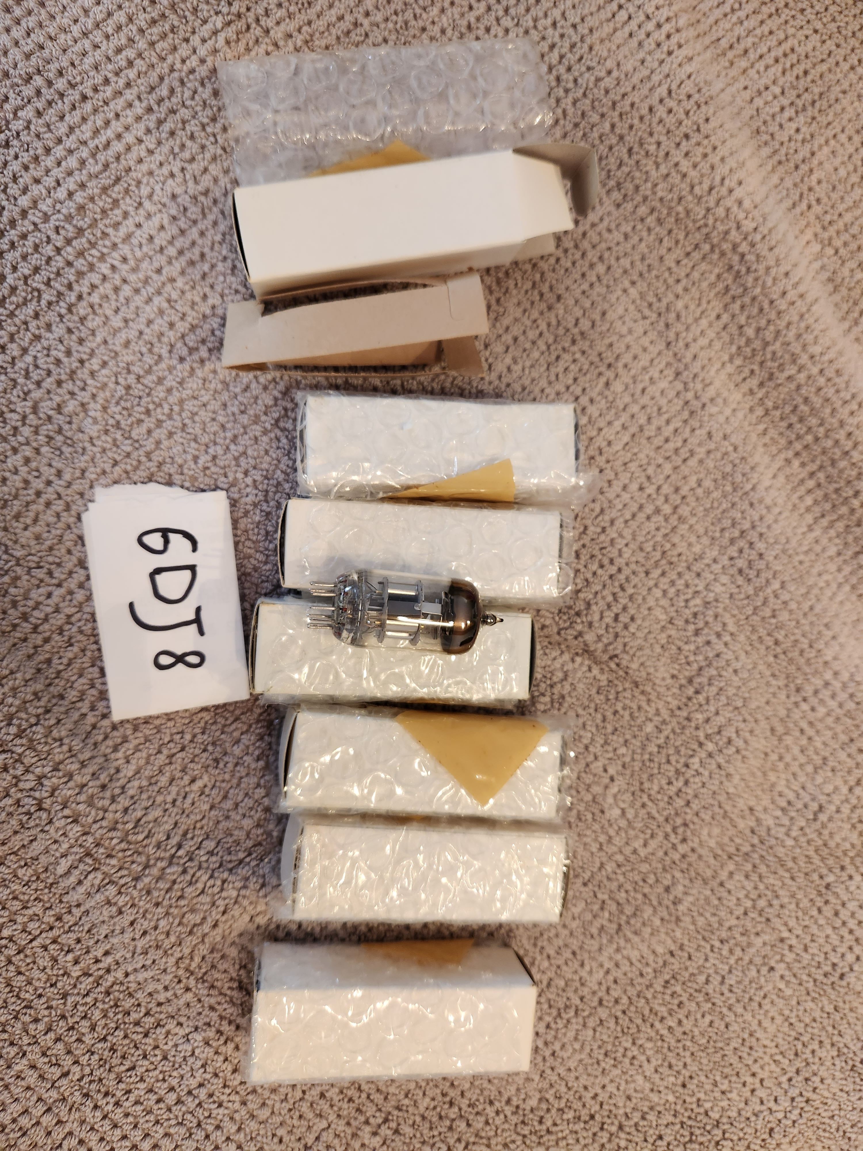 Mix of 75 pc Chinese vacuum tubes kt88 ,ECC83, ECC82 ,6DJ8 ﻿ HiFi and