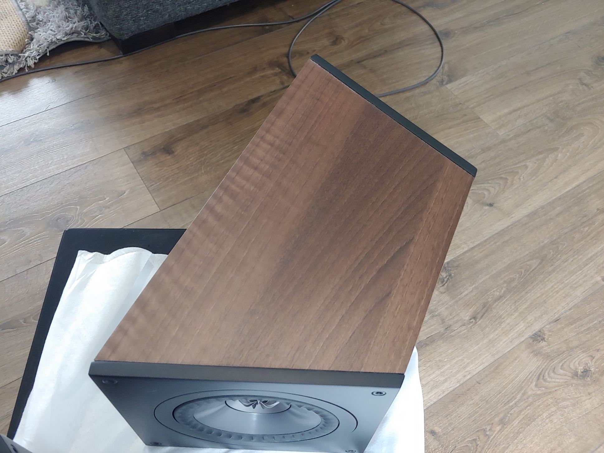 KEF Q800DS Surround Speakers 1449 RRP Stereo Home Cinema kef-q800ds-surround-speakers-1449-rrp-stereo-home-cinema