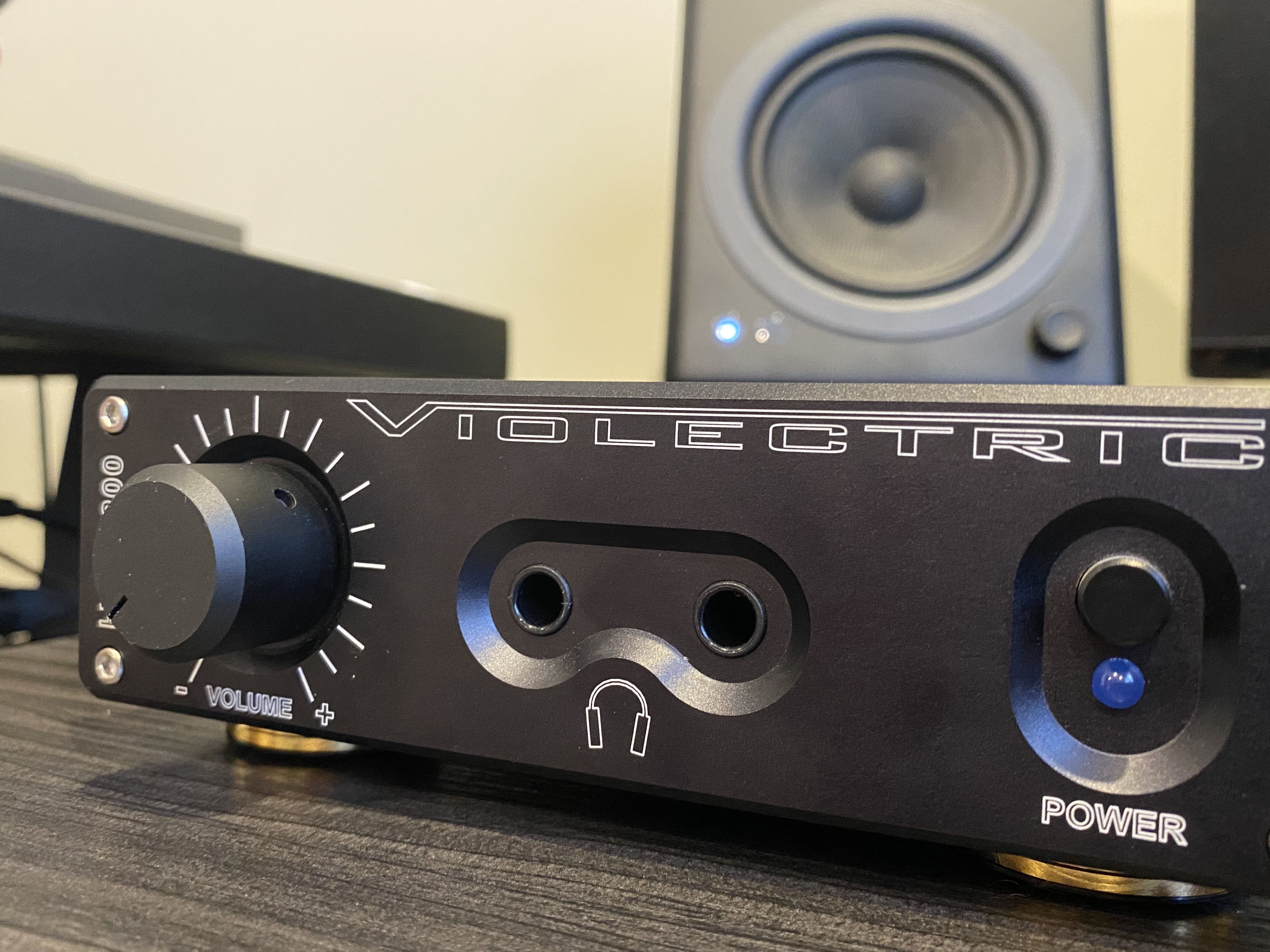 Violectric V200 - headphone amp made in Germany! |﻿ Stereo, Home Cinema ...