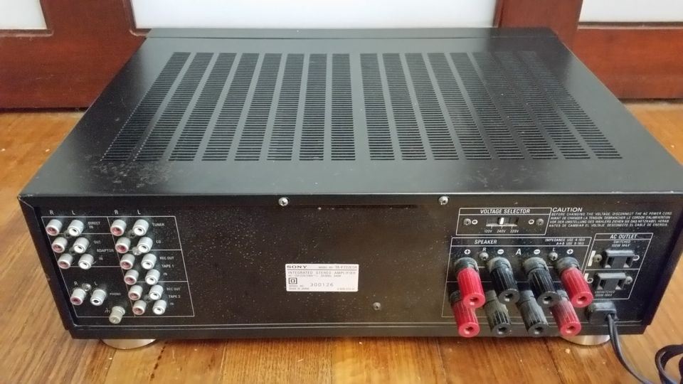 Sony TA-F222ESR integrated amplifier - Stereo, Home Cinema