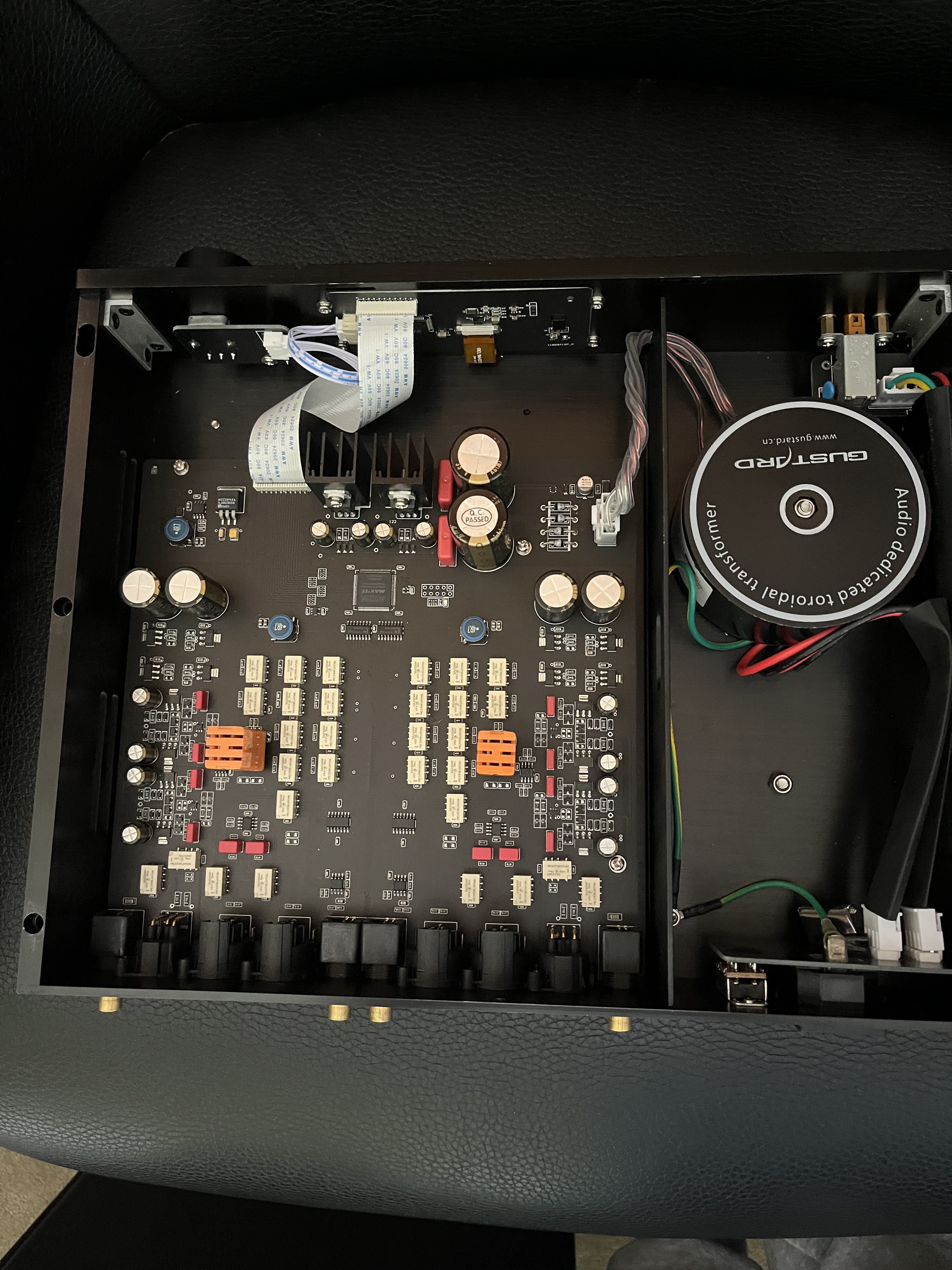 Gustard P26 Preamplifier with Burson V6 classic OP amps. - Stereo