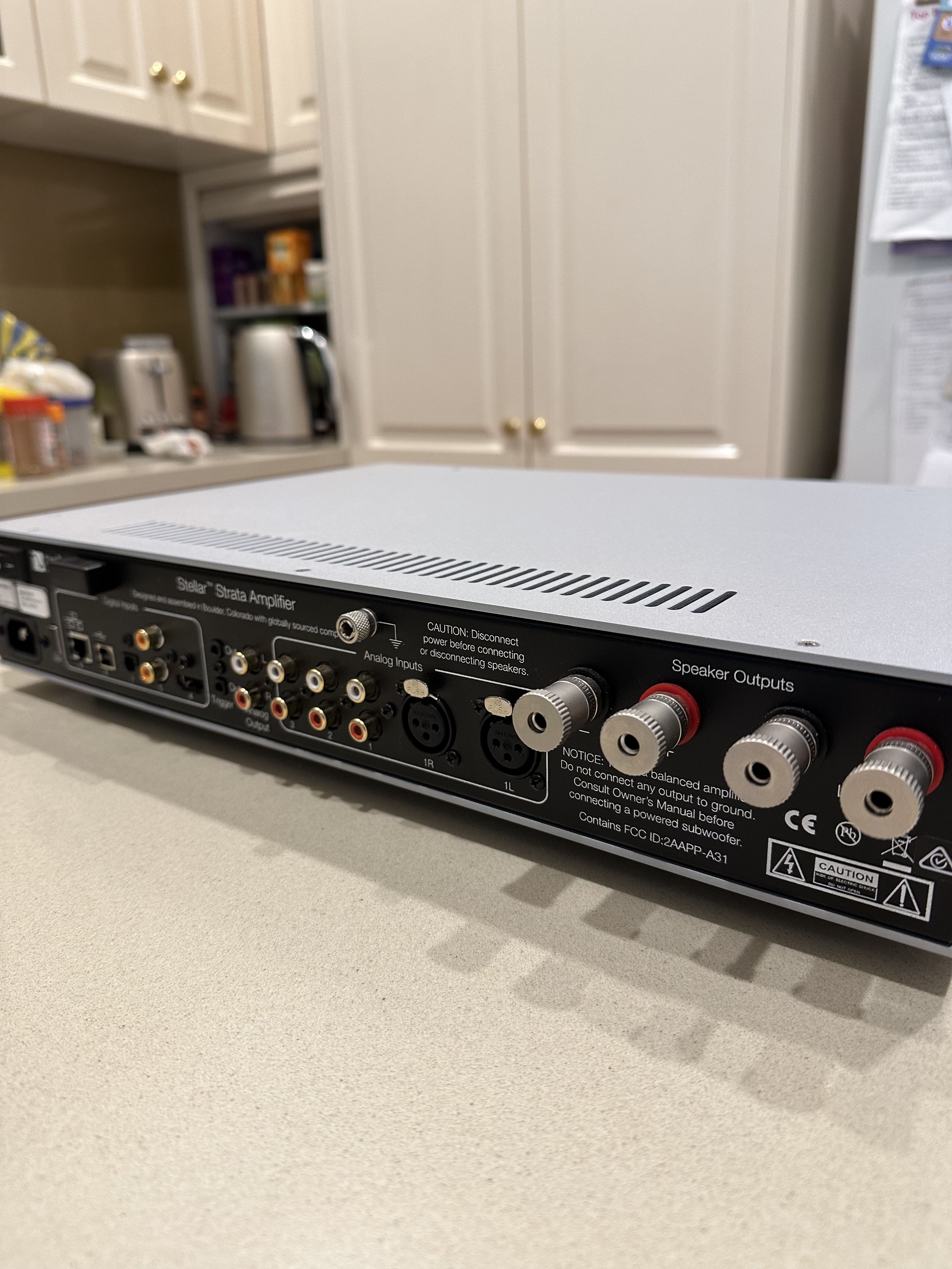 PS Audio Stellar Strata amp/streamer/DAC ﻿ Stereo, Home Cinema, Headphones Components