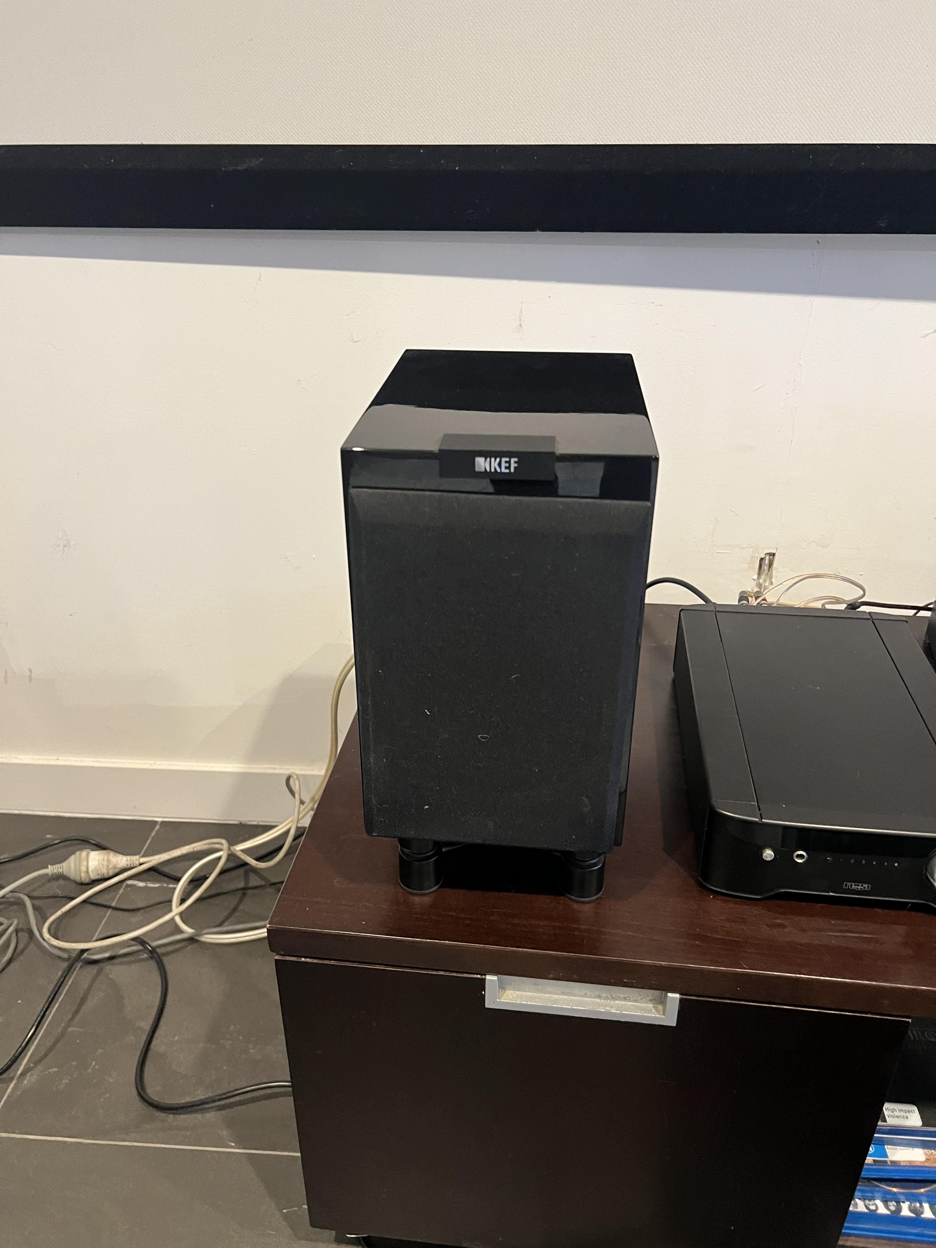 KEF R100 Passive bookshelf Speakers ﻿ Stereo, Home Cinema, Headphones Components