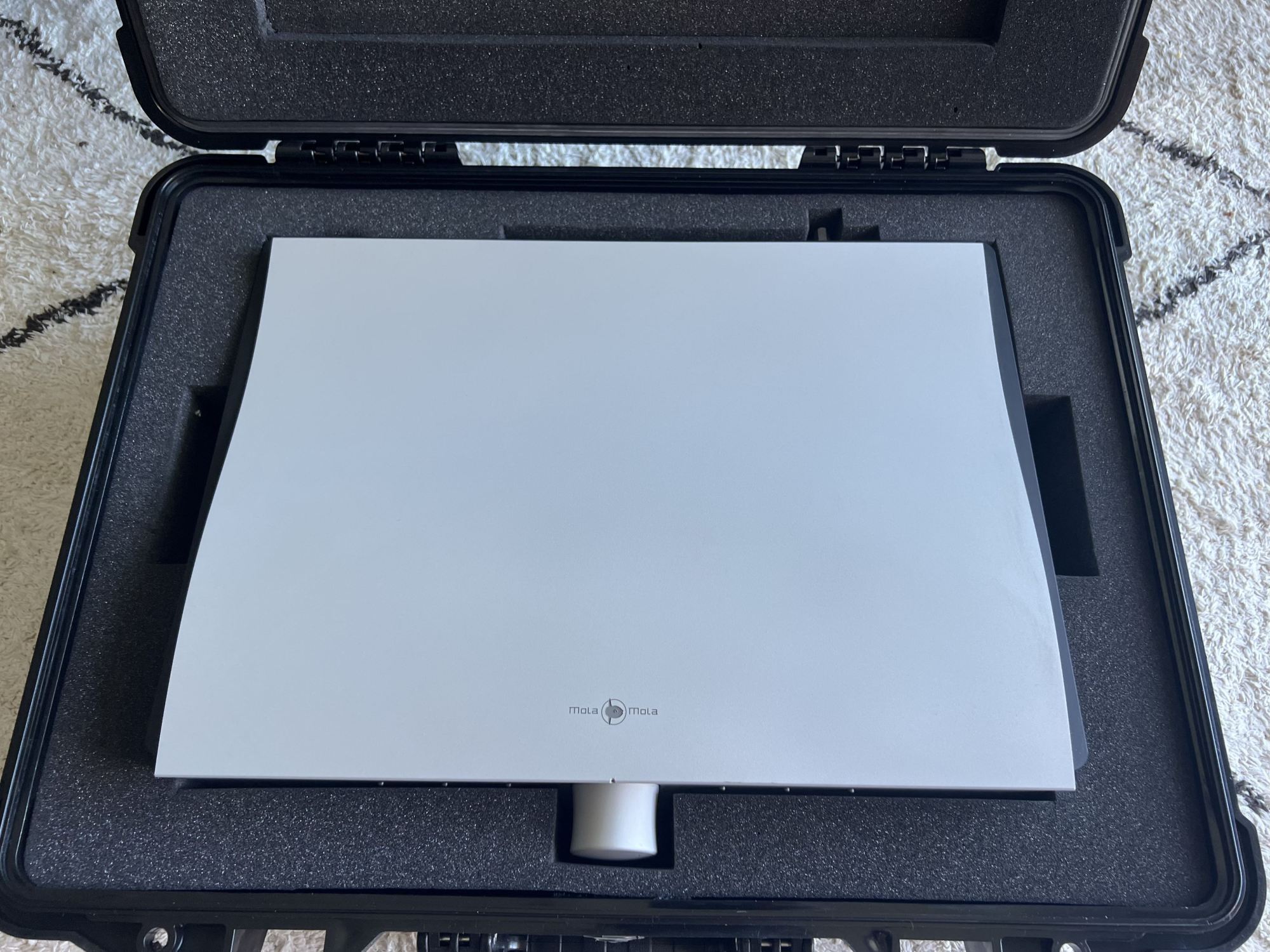 MOLA MOLA MAKUA PREAMP |﻿ Stereo, Home Cinema, Headphones Components