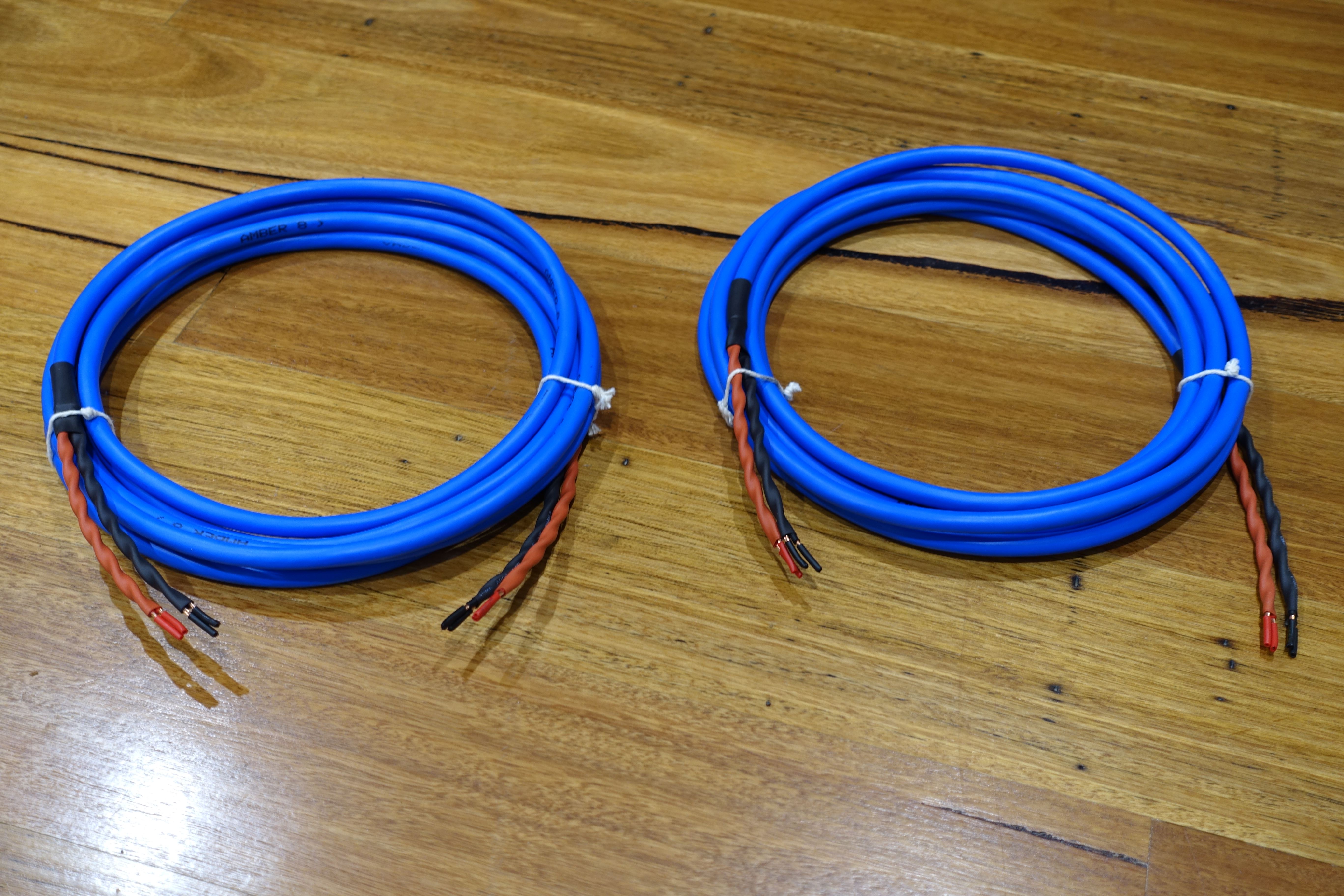 Amber 8 speaker cable 4.5 metre pair Stereo or Biwire ﻿ HiFi and