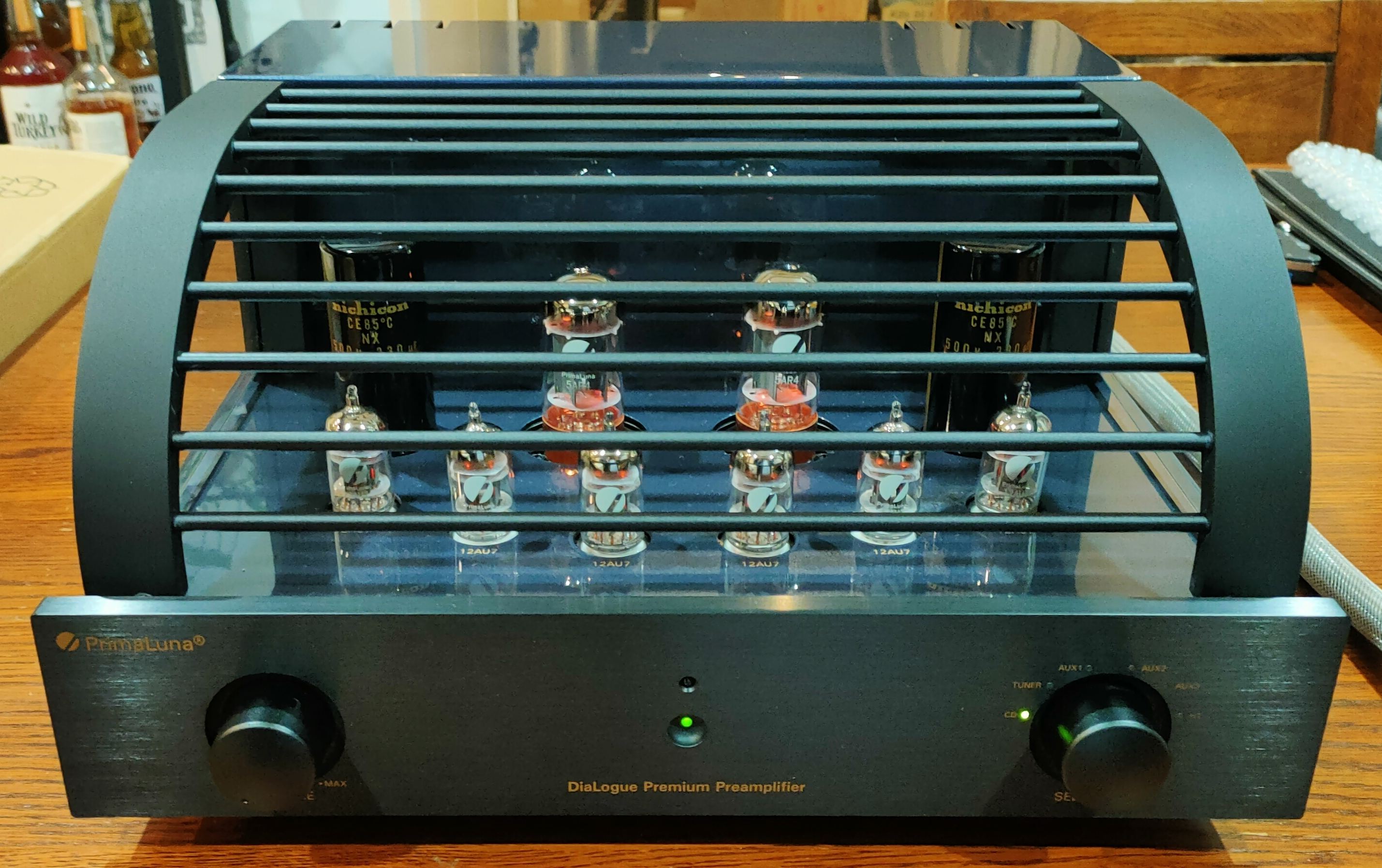 Prima Luna Dialogue Pre amplifier