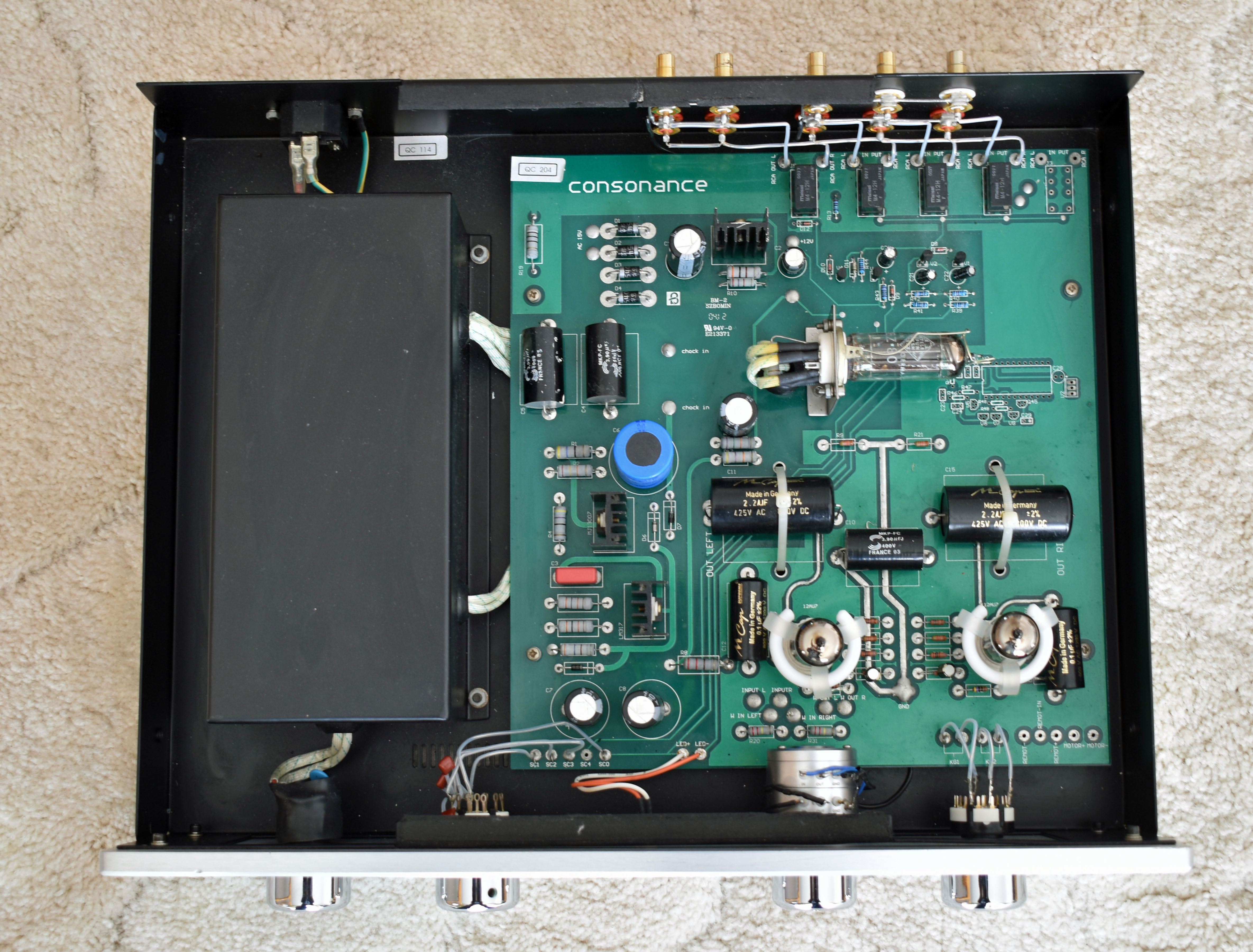 Consonance Reference R1.1 tube preamplifier - Stereo, Home Cinema ...