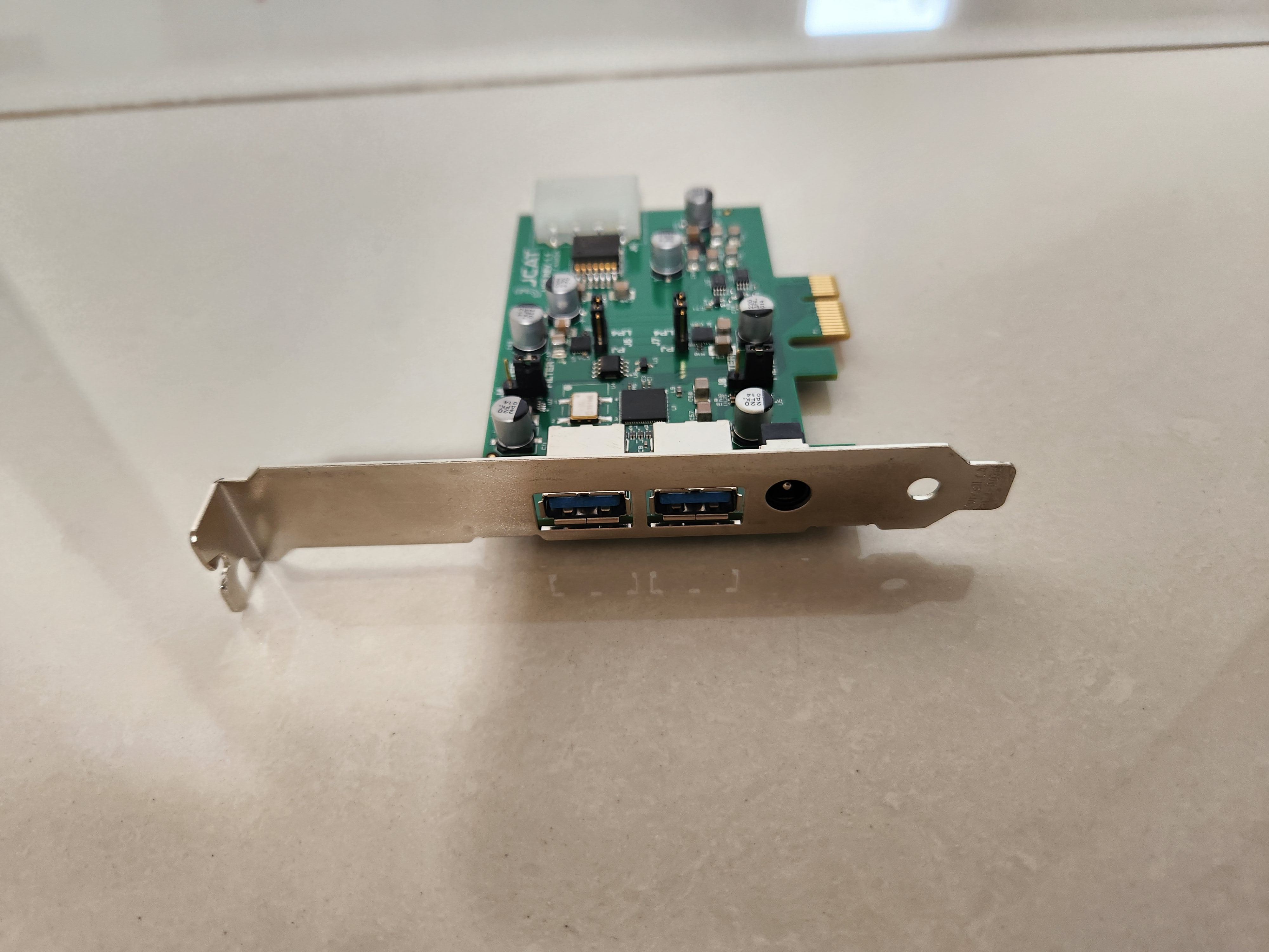 JCat FEMTO Audiophile USB card ﻿ HiFi and Cinema Cables & Accessories