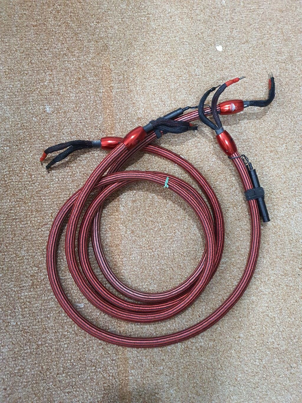 Volcano Cable Audioquest Volcano 8 Ft Speaker cables - Hi-Fi and Cinema Cables ...