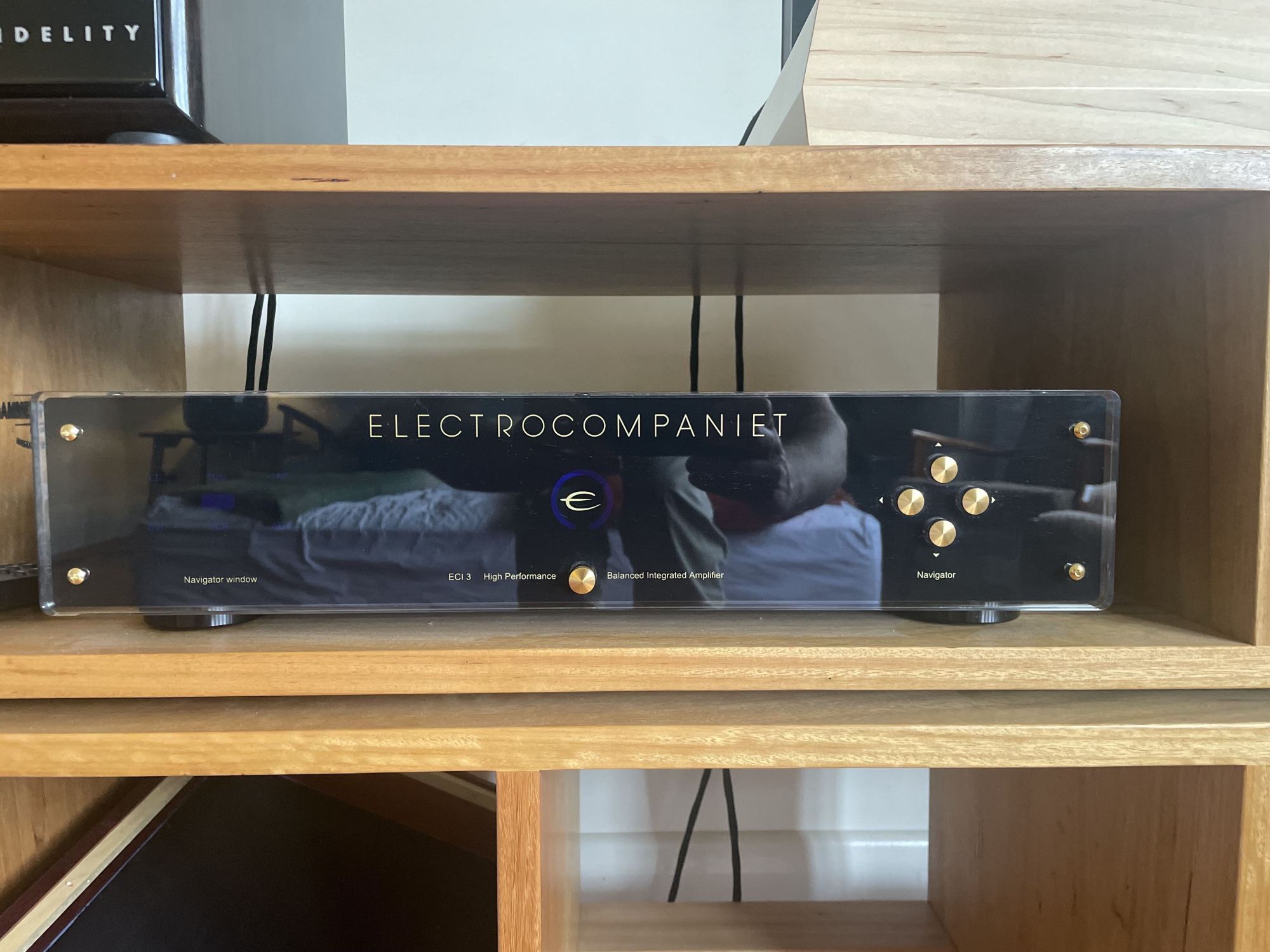 Electrocompaniet ECI3.jpg