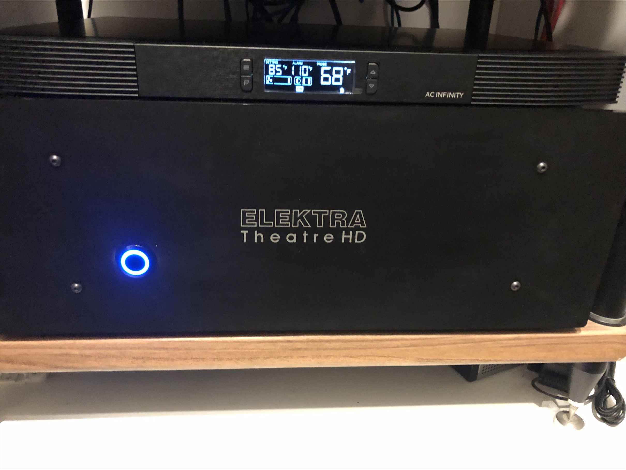 Elektra Theartre HD 7 channel power amp