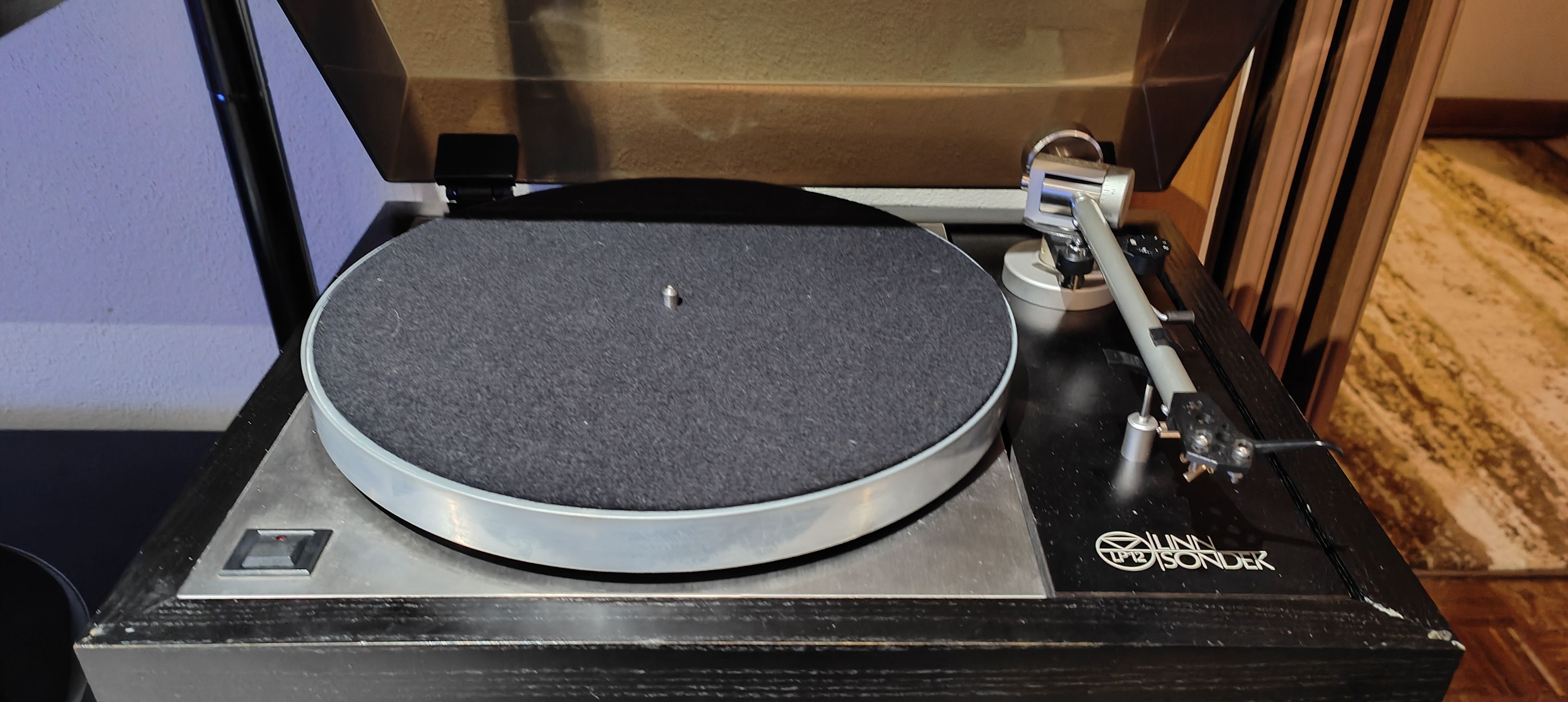 Linn LP12 Valhalla Cirkus Ittok arm