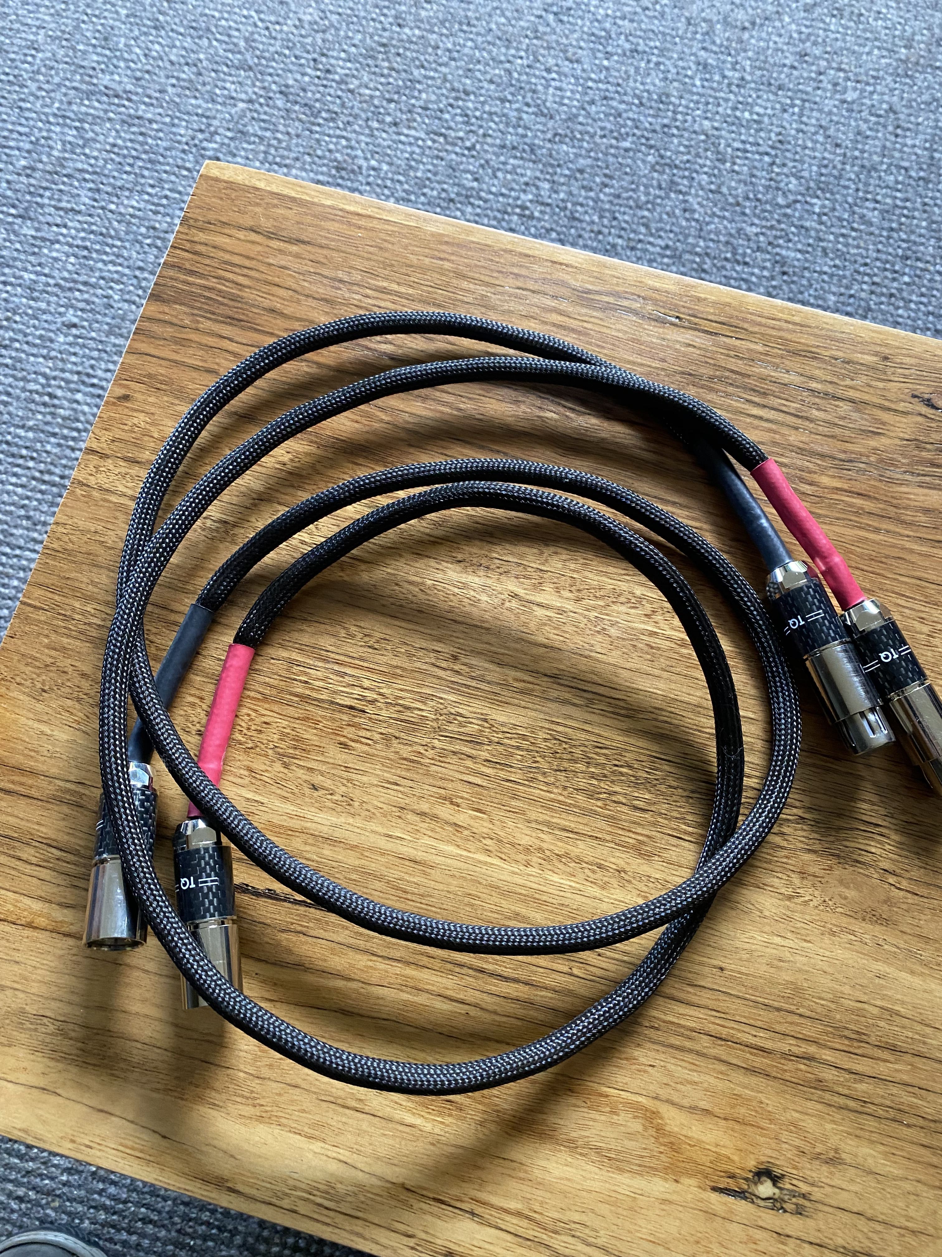 Tellurium Q ultra Black 2 xlr cables