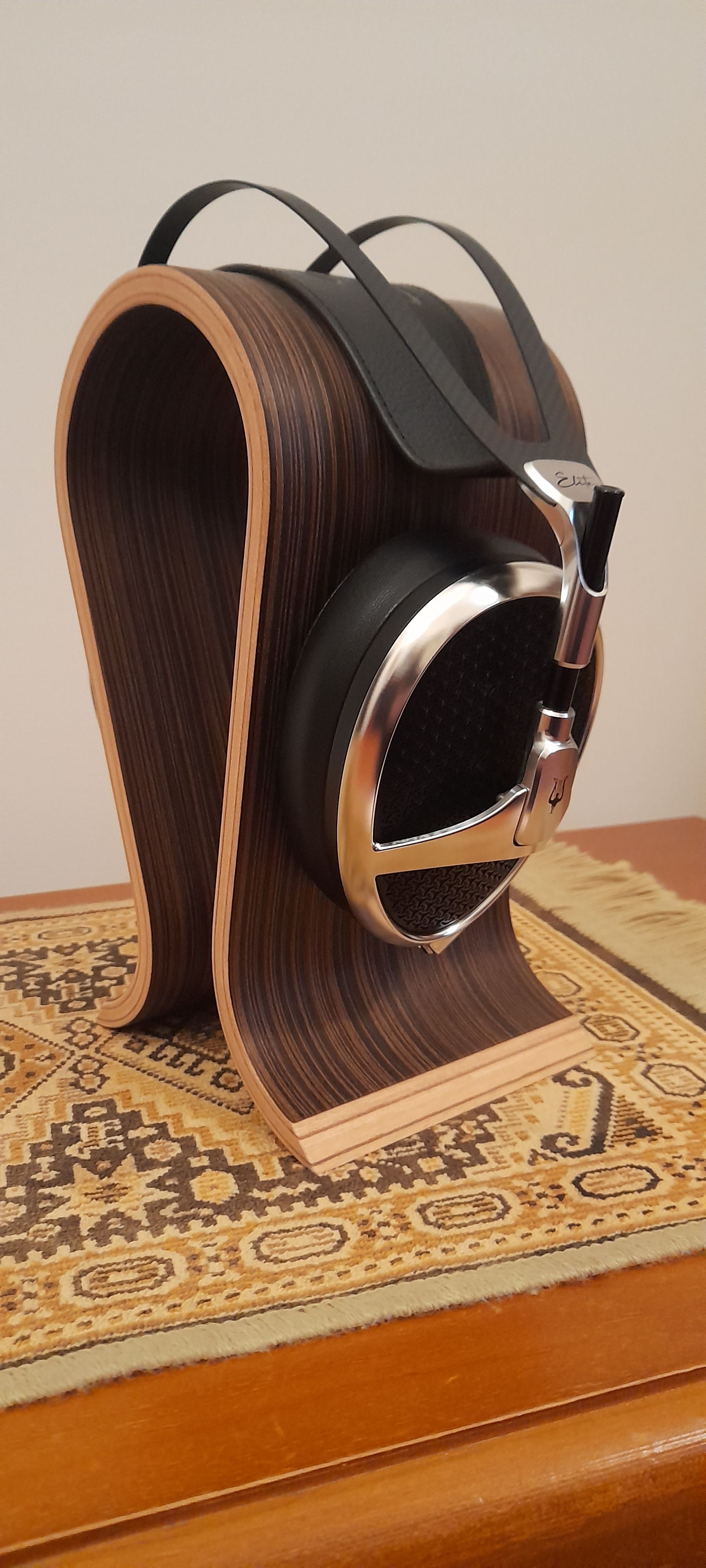 Meze Elite headphones